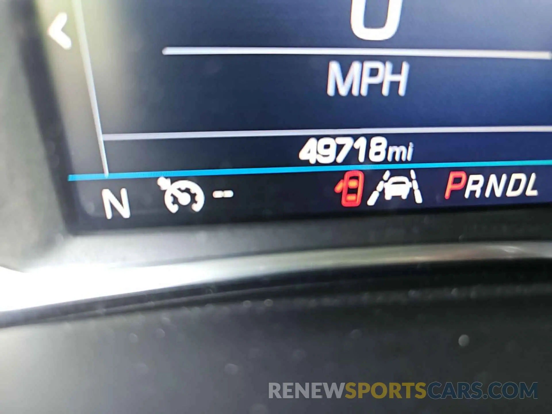 8 fotografías del automóvil dañado 2GNAXTEV9L6232444 CHEVROLET EQUINOX 2020