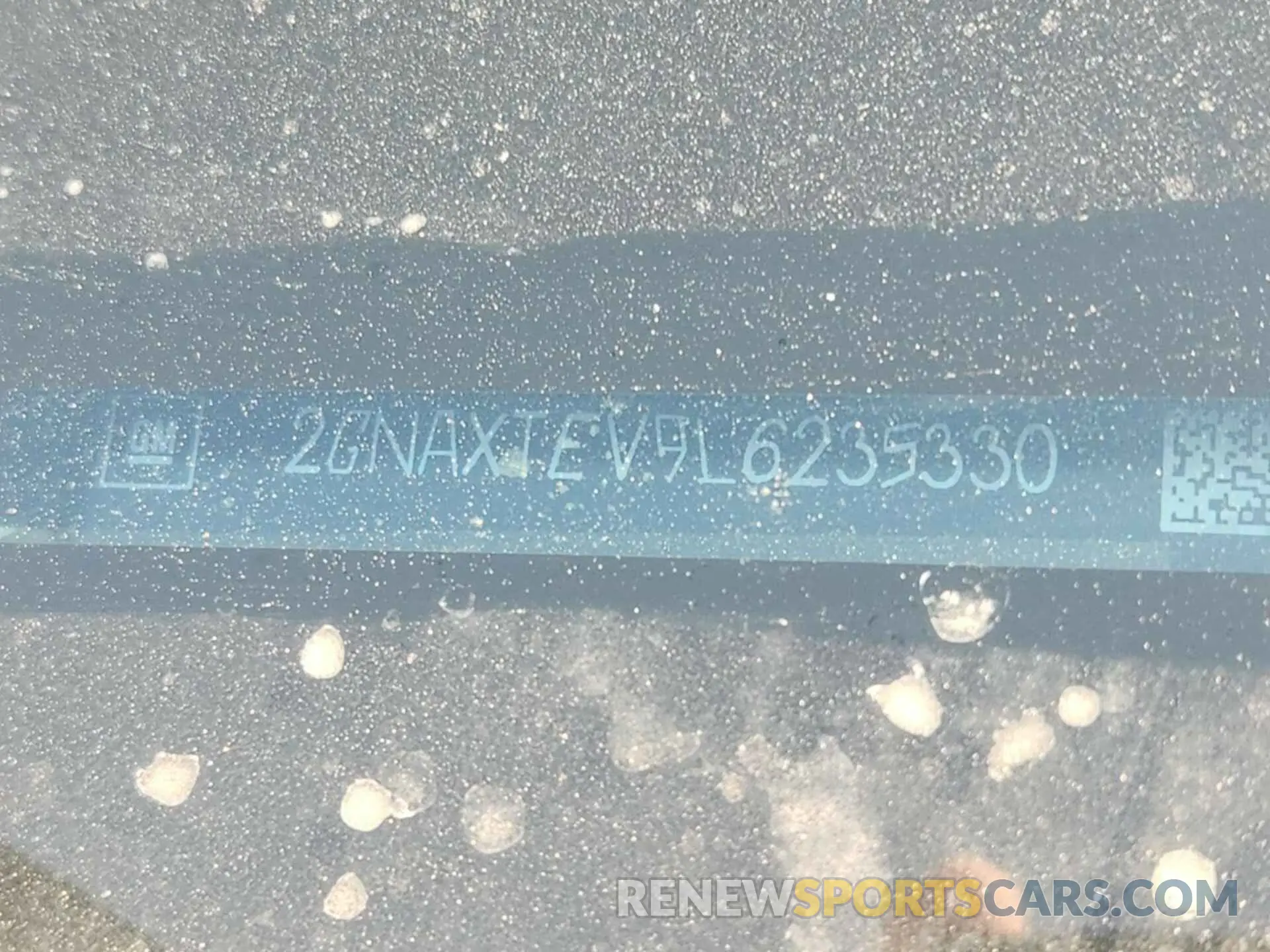 12 fotografías del automóvil dañado 2GNAXTEV9L6235330 CHEVROLET EQUINOX 2020