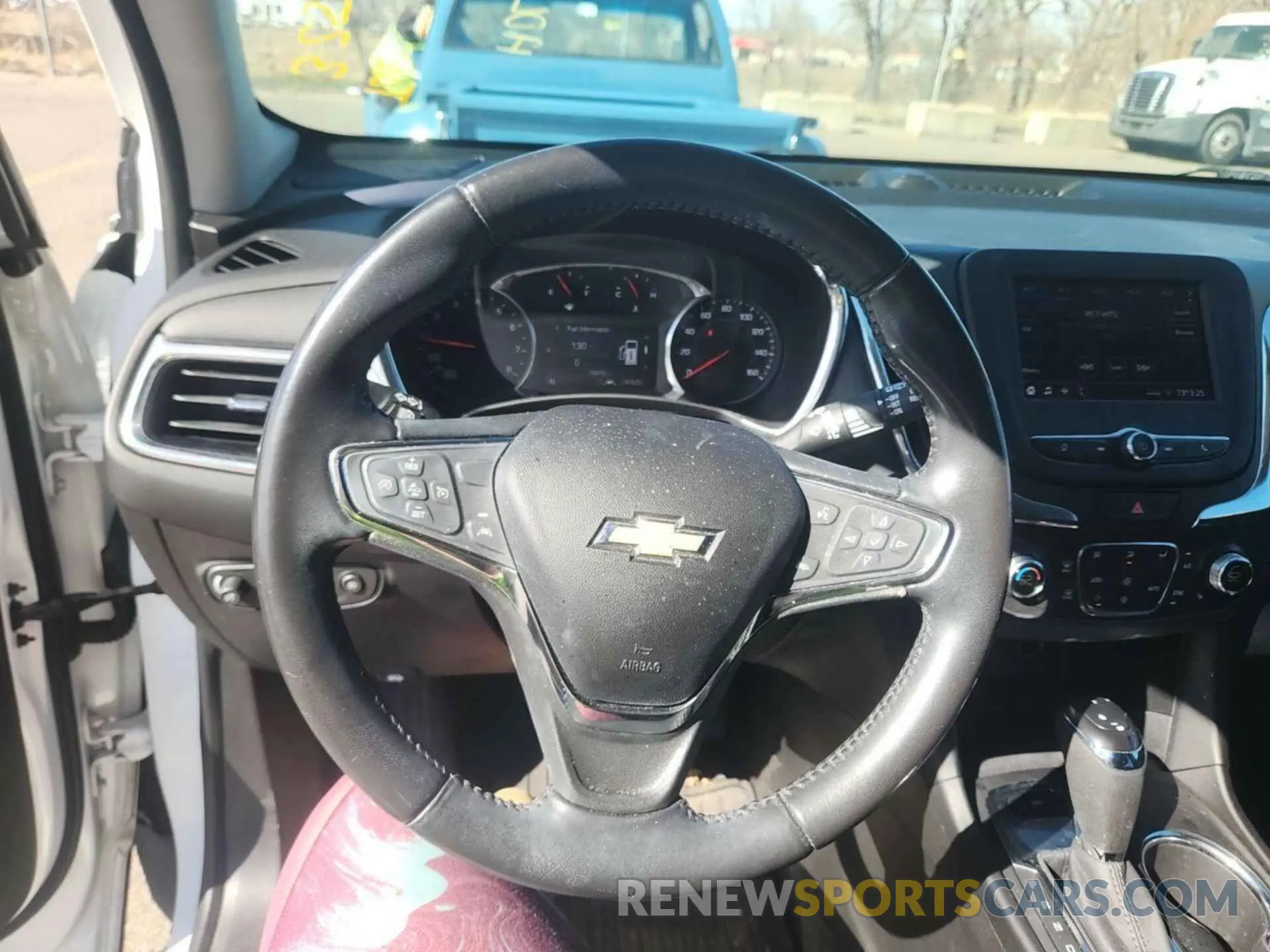6 fotografías del automóvil dañado 2GNAXTEV9L6235330 CHEVROLET EQUINOX 2020