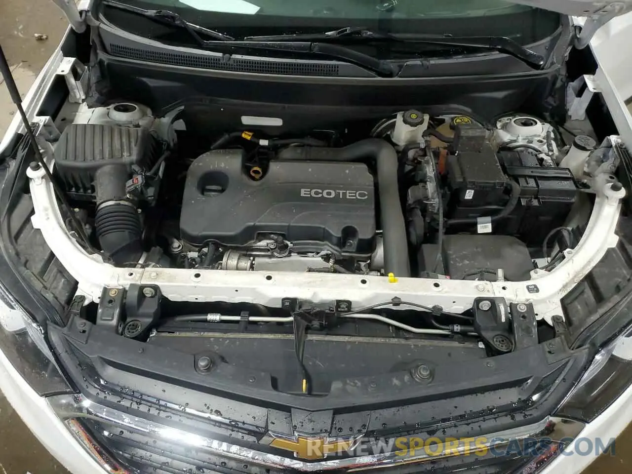 11 fotografías del automóvil dañado 2GNAXUEV0L6105054 CHEVROLET EQUINOX 2020