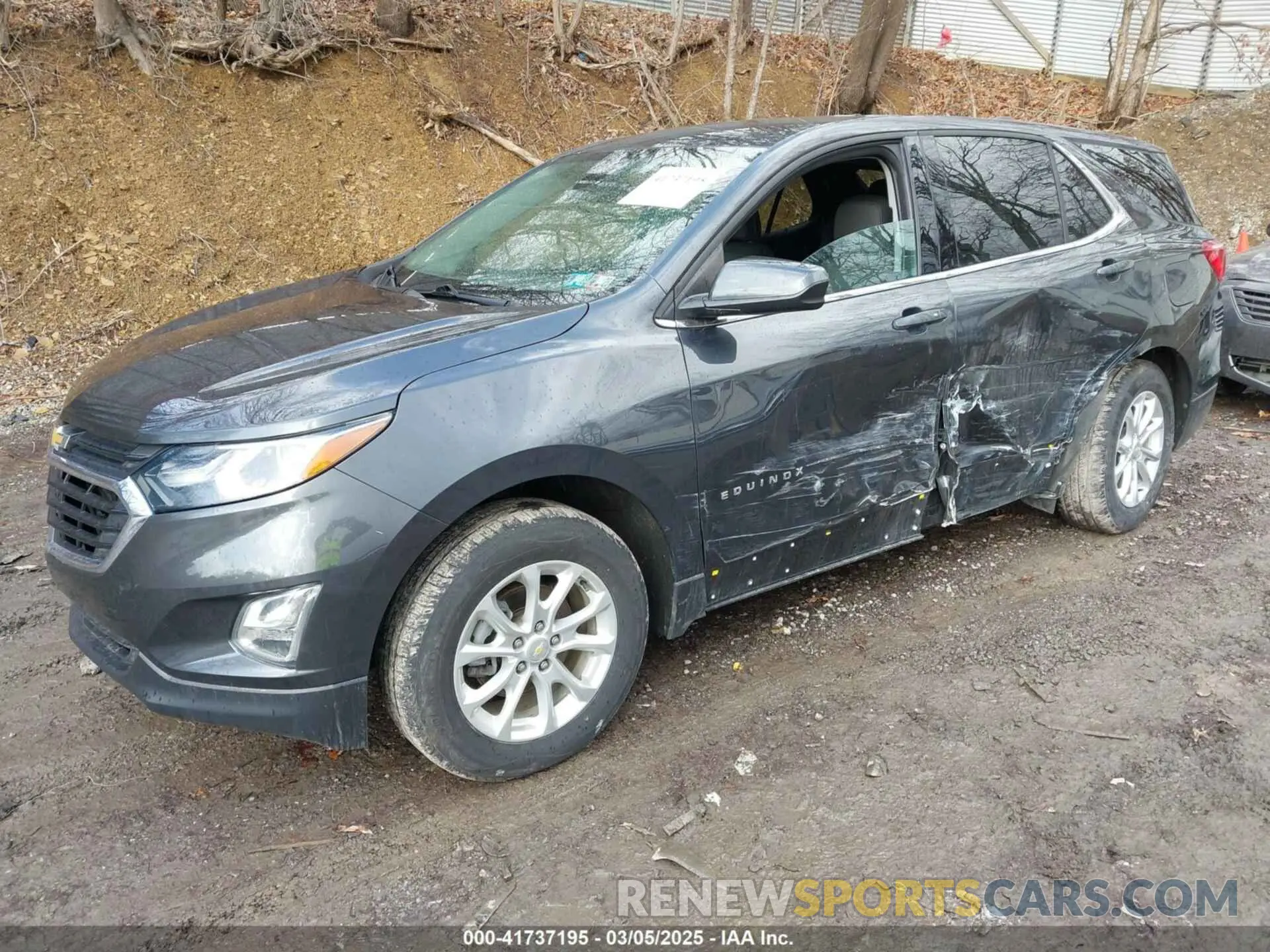 2 fotografías del automóvil dañado 2GNAXUEV0L6122081 CHEVROLET EQUINOX 2020