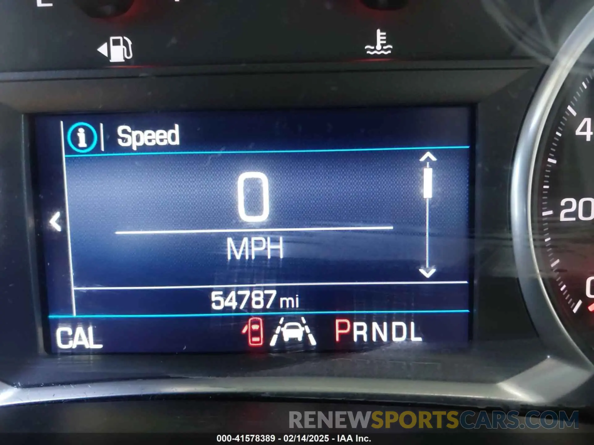 15 fotografías del automóvil dañado 2GNAXUEV0L6142976 CHEVROLET EQUINOX 2020