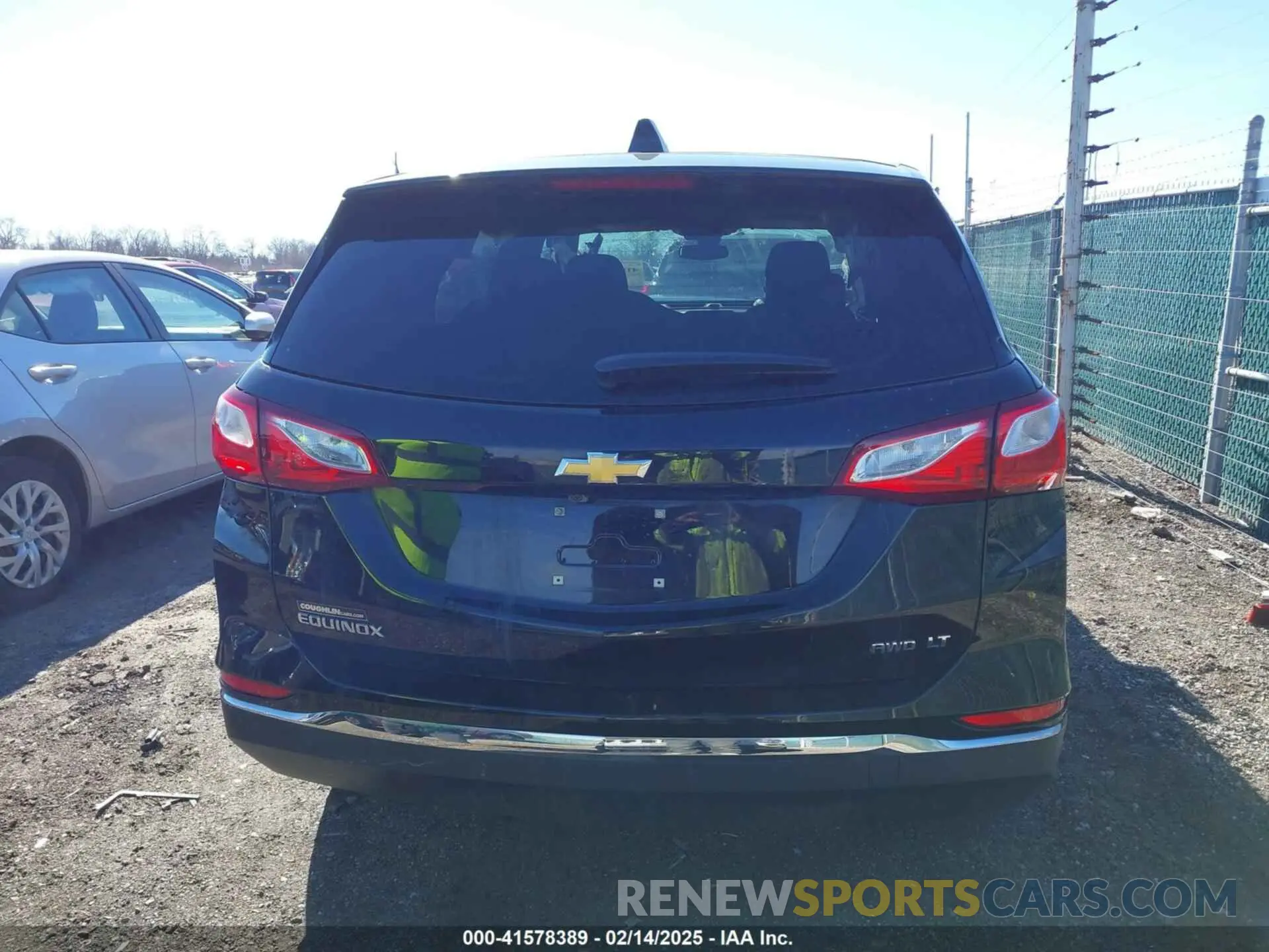 16 fotografías del automóvil dañado 2GNAXUEV0L6142976 CHEVROLET EQUINOX 2020