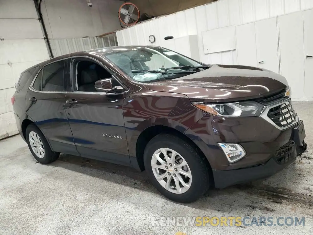 4 fotografías del automóvil dañado 2GNAXUEV0L6147157 CHEVROLET EQUINOX 2020