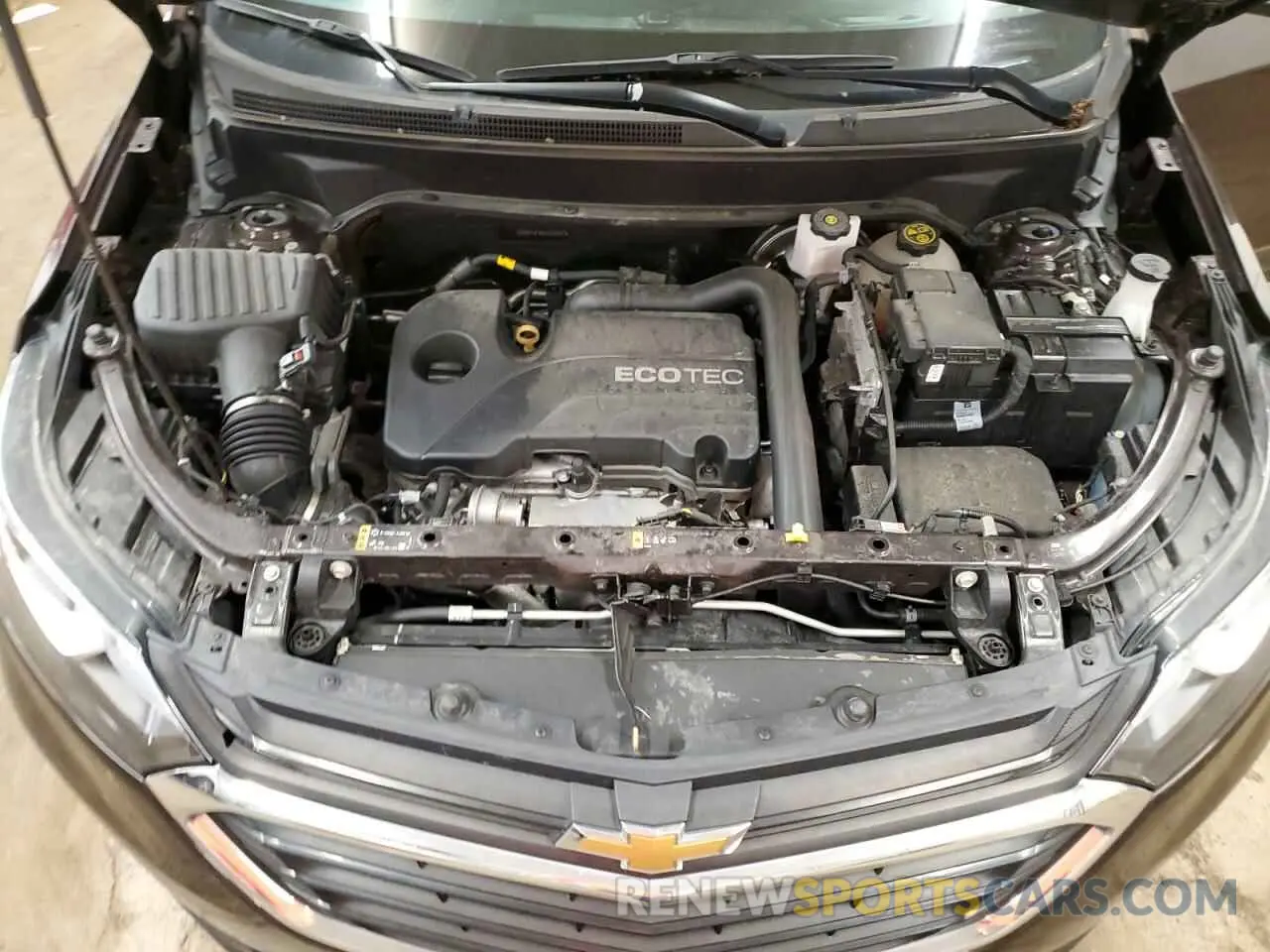 11 fotografías del automóvil dañado 2GNAXUEV0L6152651 CHEVROLET EQUINOX 2020