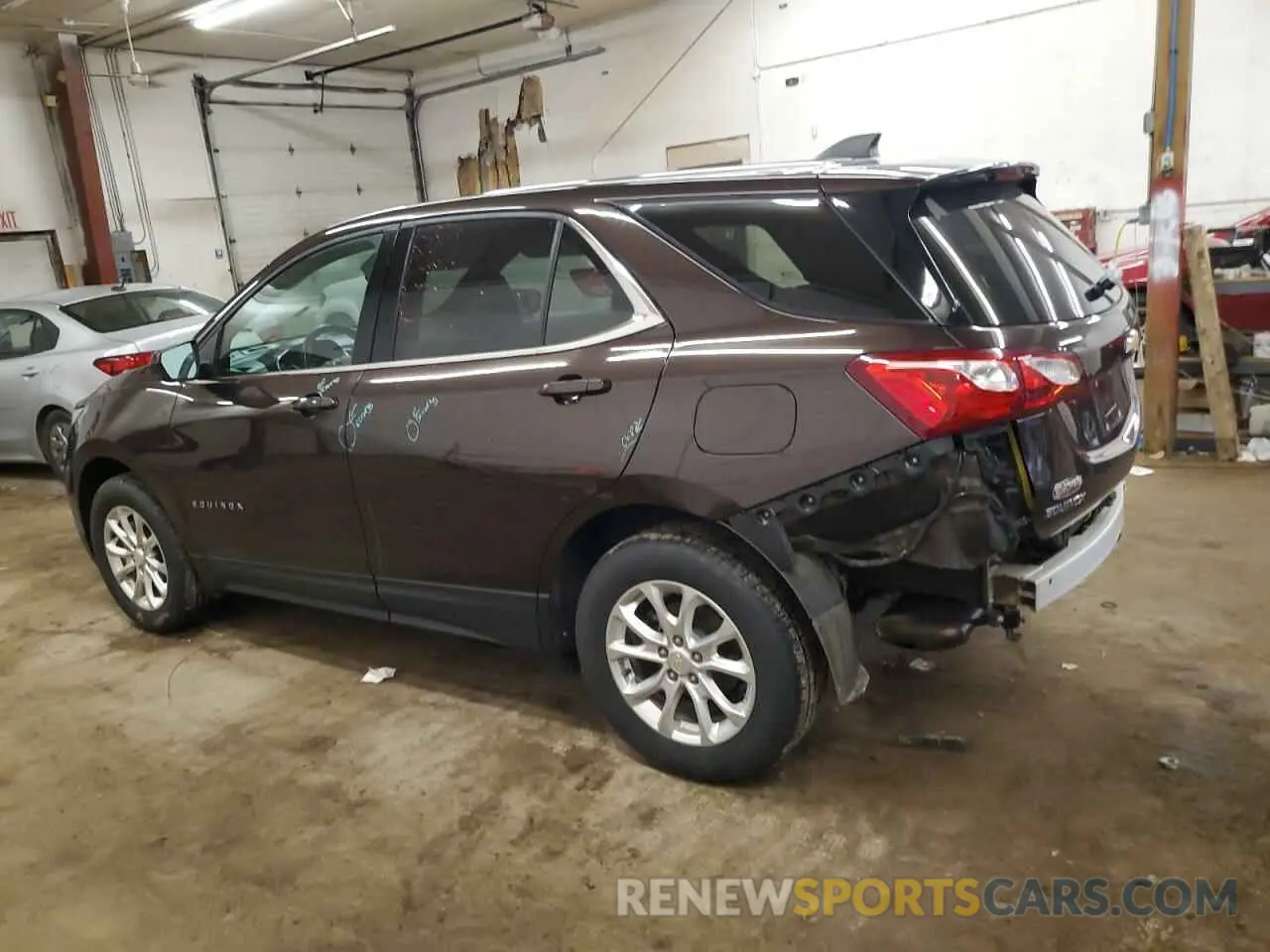 2 fotografías del automóvil dañado 2GNAXUEV0L6152651 CHEVROLET EQUINOX 2020