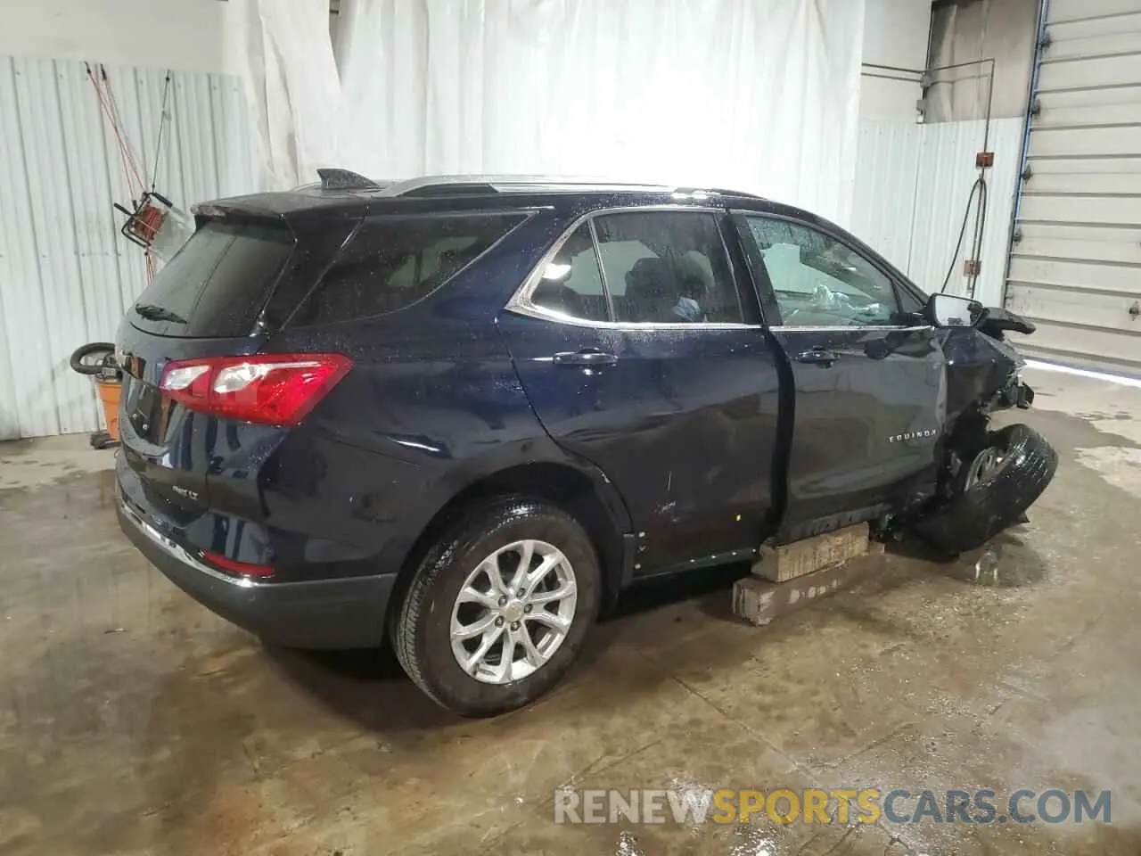3 fotografías del automóvil dañado 2GNAXUEV0L6206093 CHEVROLET EQUINOX 2020