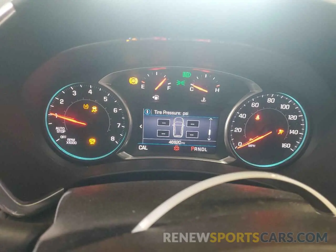 9 fotografías del automóvil dañado 2GNAXUEV0L6206093 CHEVROLET EQUINOX 2020