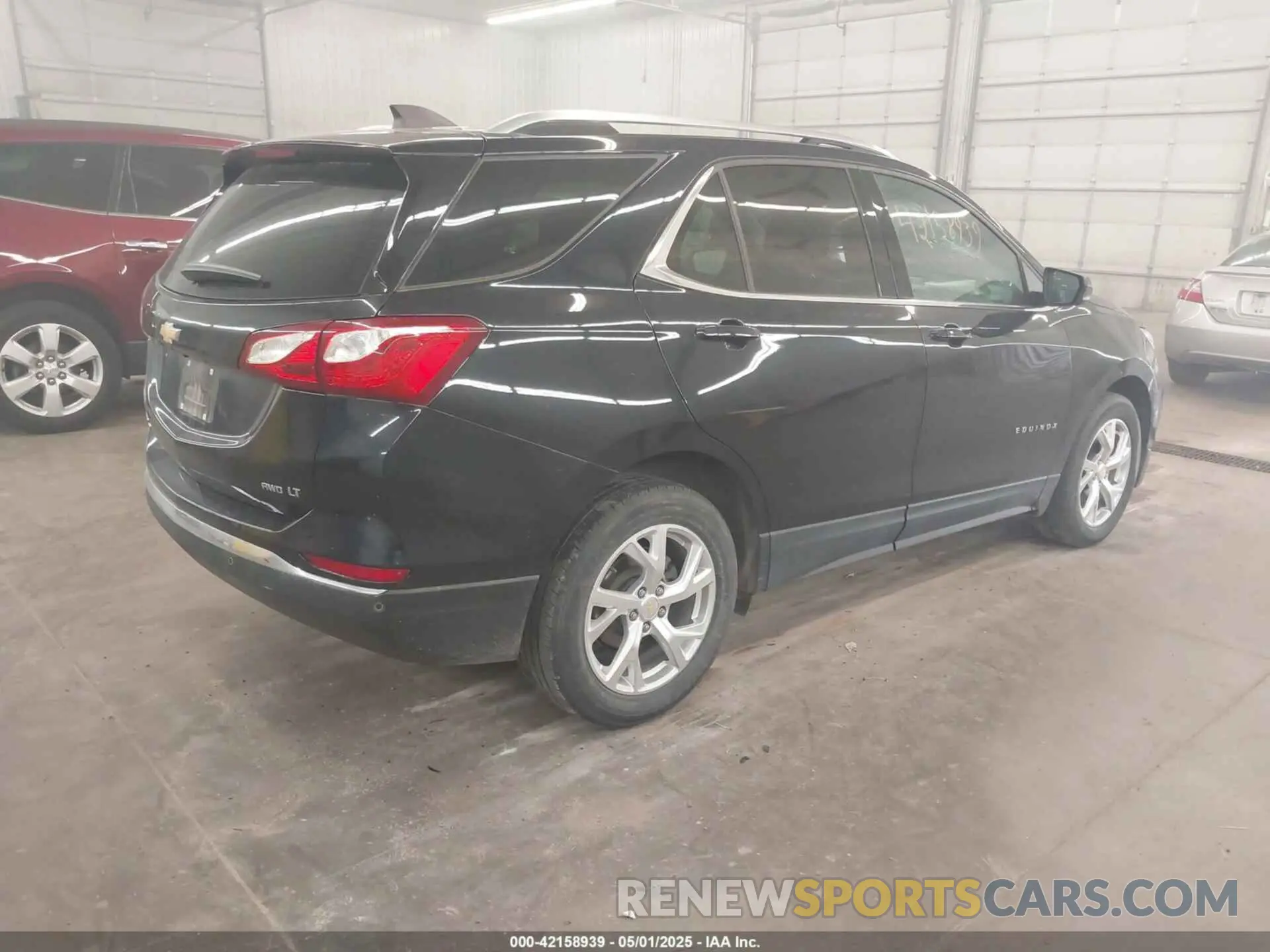 4 fotografías del automóvil dañado 2GNAXUEV1L6125703 CHEVROLET EQUINOX 2020