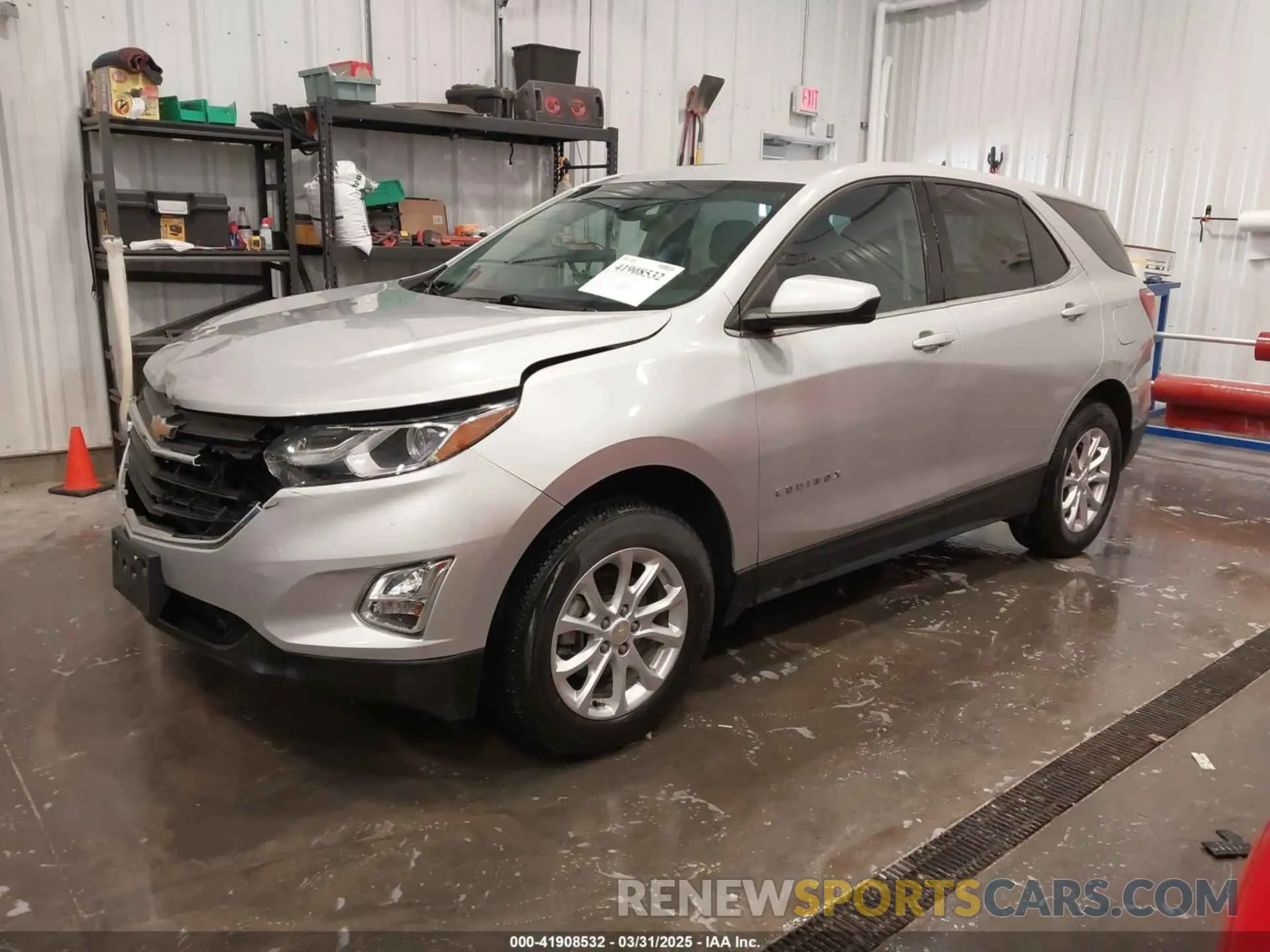 2 fotografías del automóvil dañado 2GNAXUEV1L6170821 CHEVROLET EQUINOX 2020