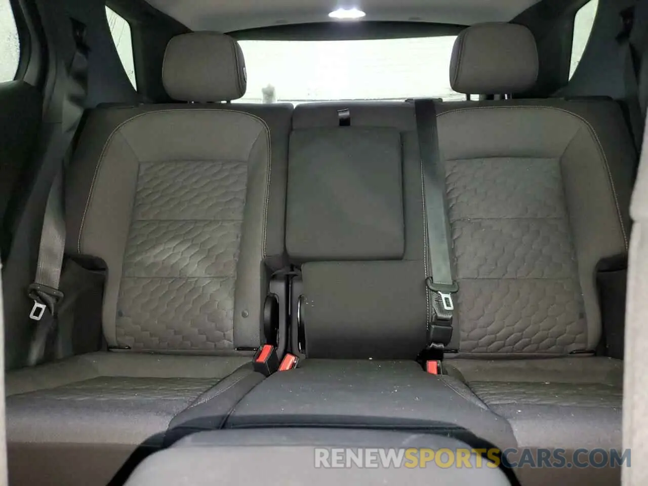 10 fotografías del automóvil dañado 2GNAXUEV1L6186775 CHEVROLET EQUINOX 2020