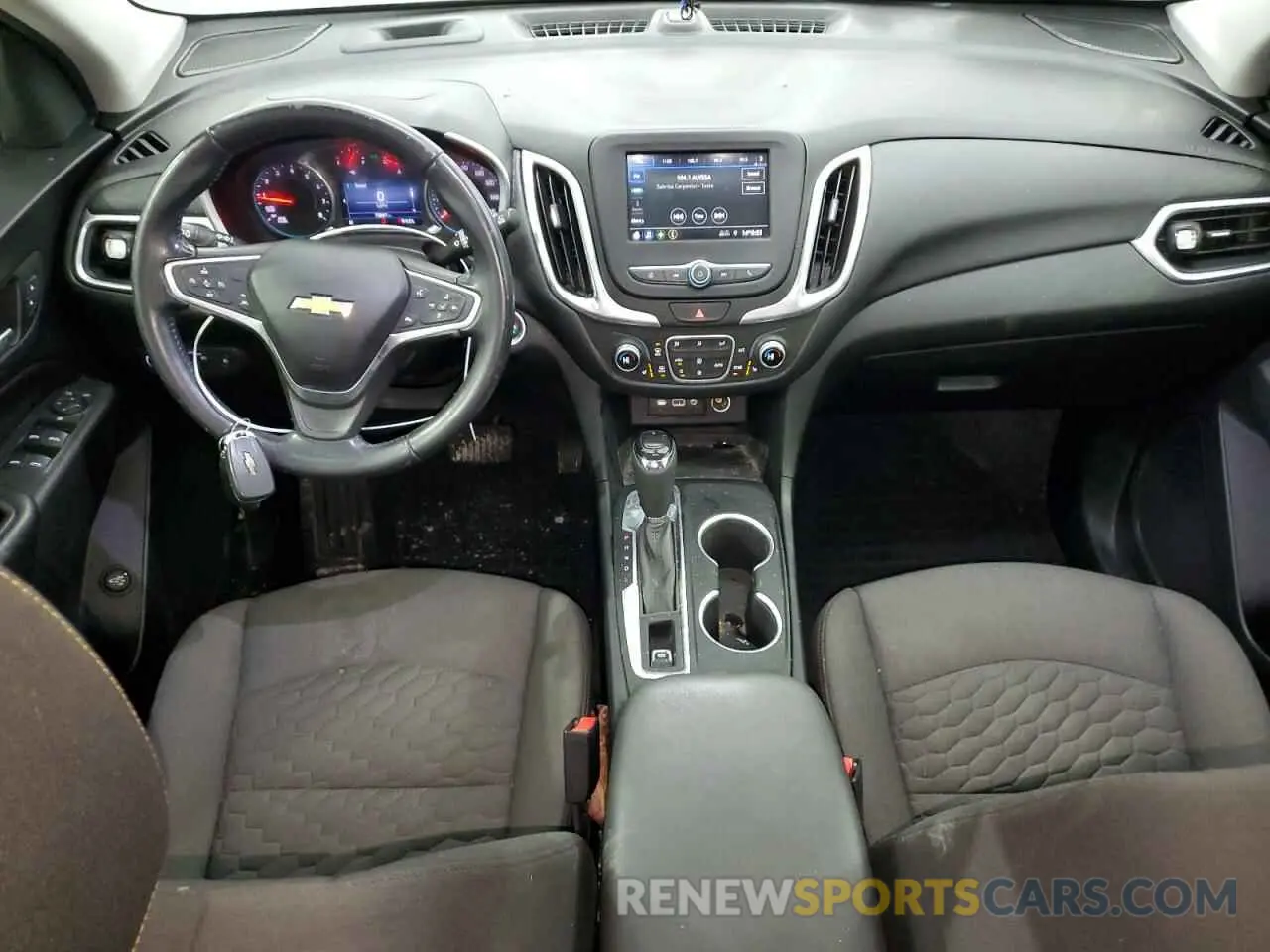 8 fotografías del automóvil dañado 2GNAXUEV1L6186775 CHEVROLET EQUINOX 2020