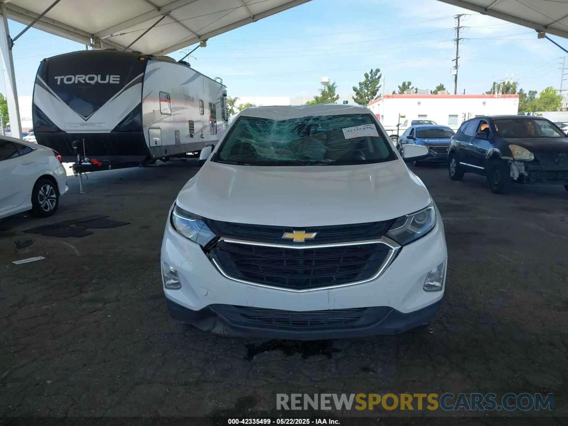 13 fotografías del automóvil dañado 2GNAXUEV1L6224067 CHEVROLET EQUINOX 2020