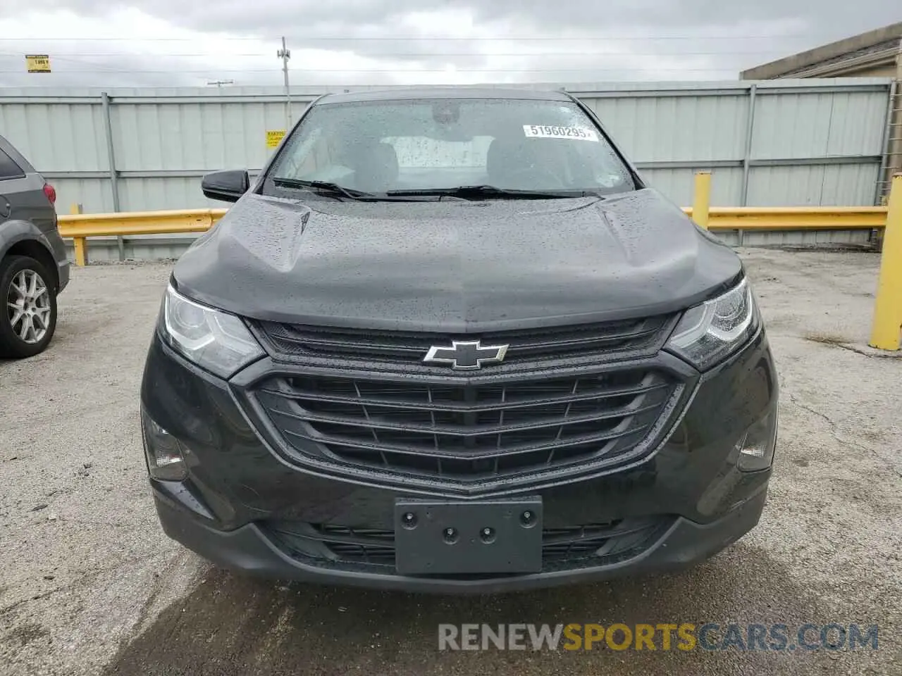5 fotografías del automóvil dañado 2GNAXUEV1L6228572 CHEVROLET EQUINOX 2020