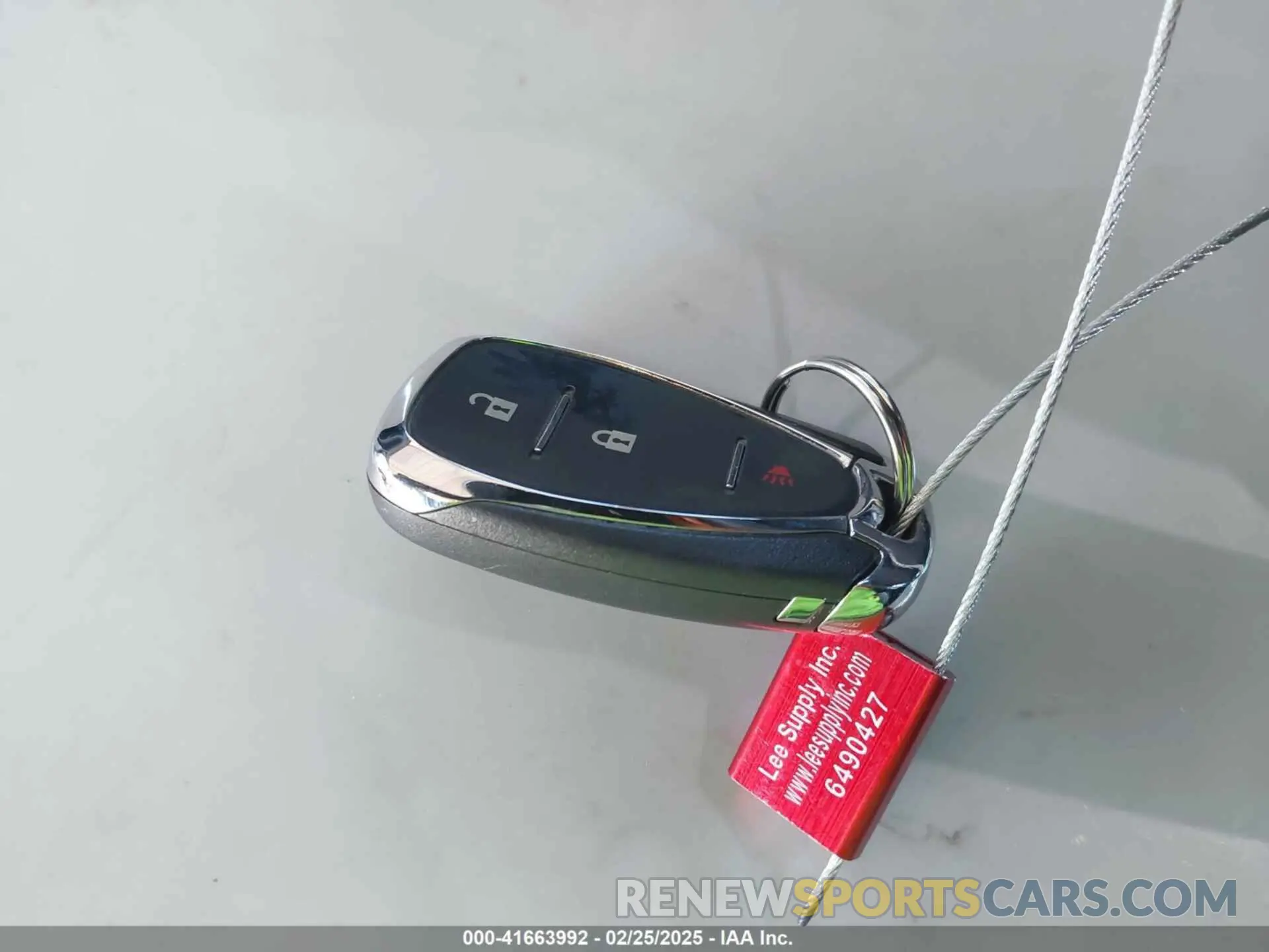 11 fotografías del automóvil dañado 2GNAXUEV2L6136869 CHEVROLET EQUINOX 2020