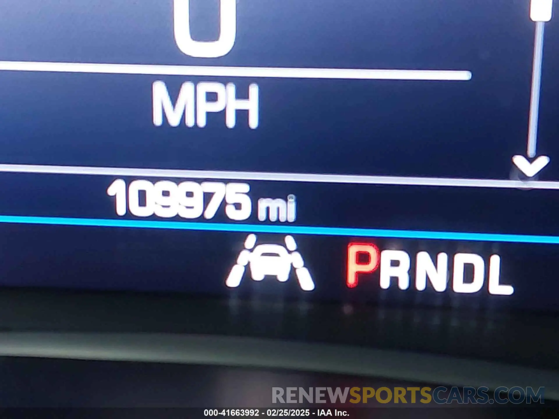 15 fotografías del automóvil dañado 2GNAXUEV2L6136869 CHEVROLET EQUINOX 2020