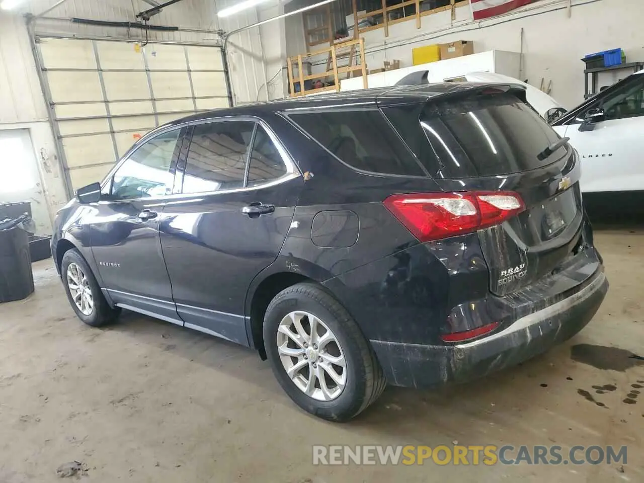 2 fotografías del automóvil dañado 2GNAXUEV2L6169483 CHEVROLET EQUINOX 2020