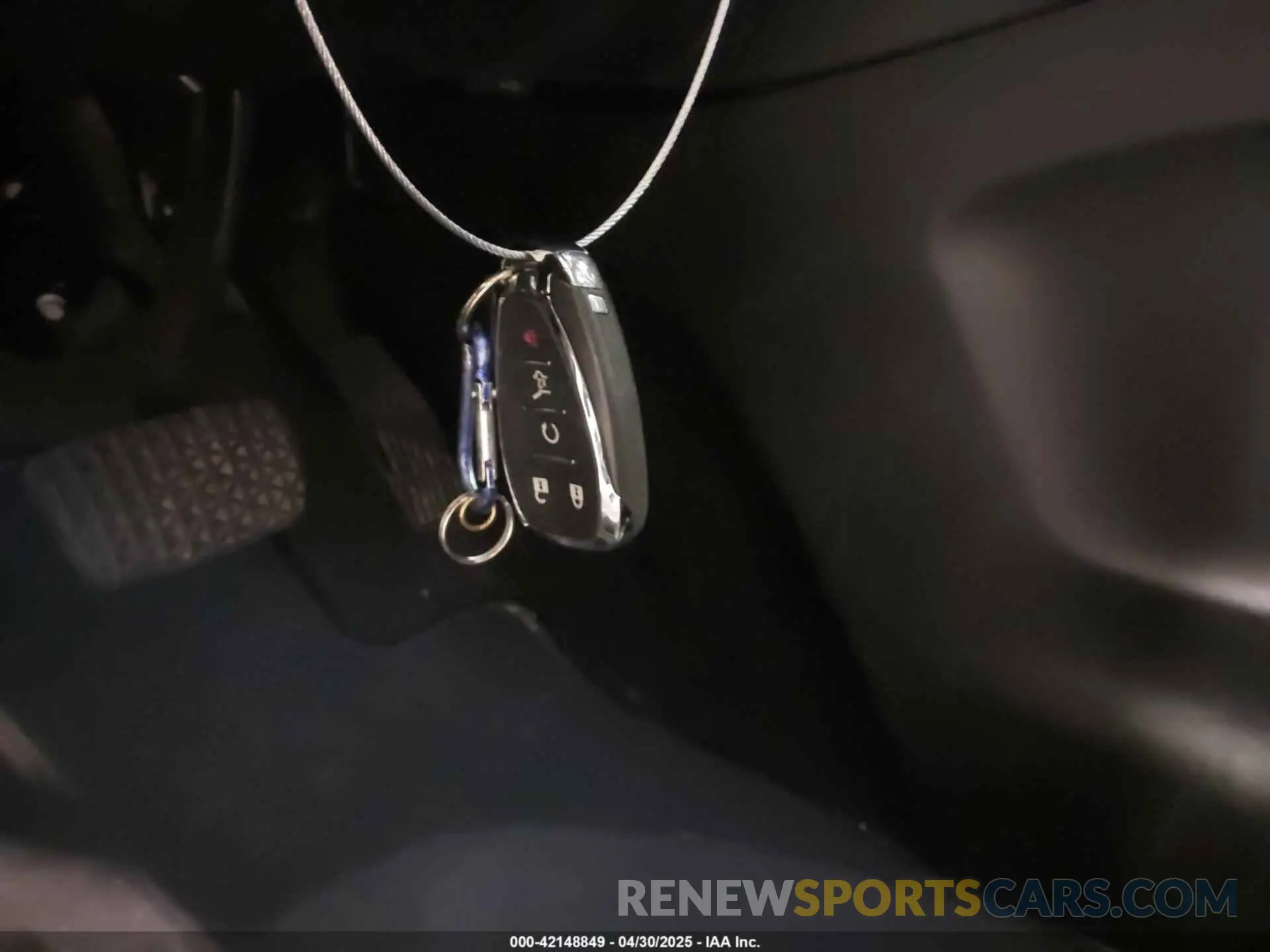 11 fotografías del automóvil dañado 2GNAXUEV2L6227253 CHEVROLET EQUINOX 2020