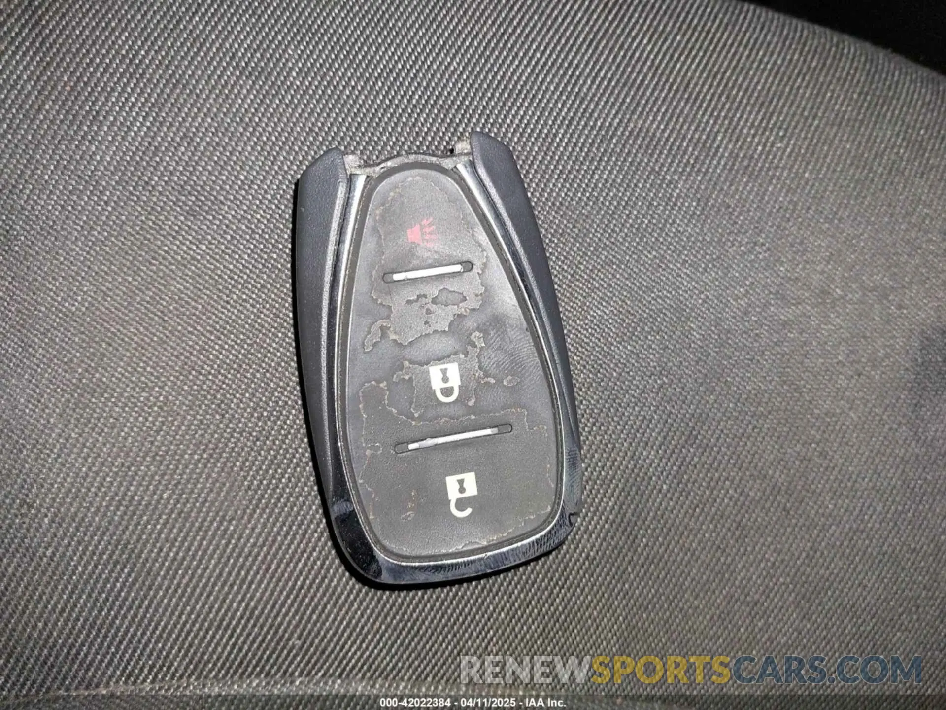 11 fotografías del automóvil dañado 2GNAXUEV3L6236561 CHEVROLET EQUINOX 2020