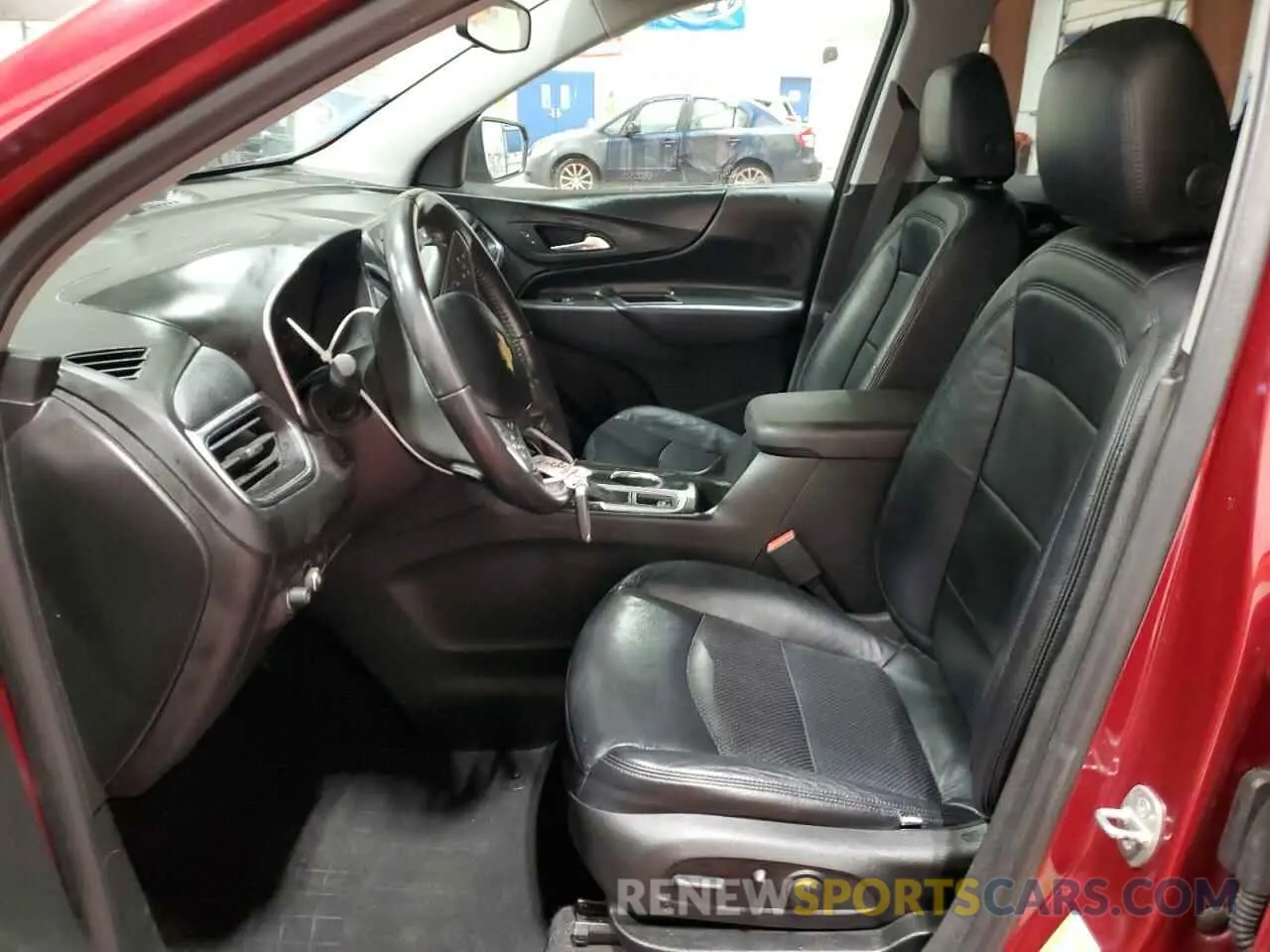 7 fotografías del automóvil dañado 2GNAXUEV4L6145489 CHEVROLET EQUINOX 2020