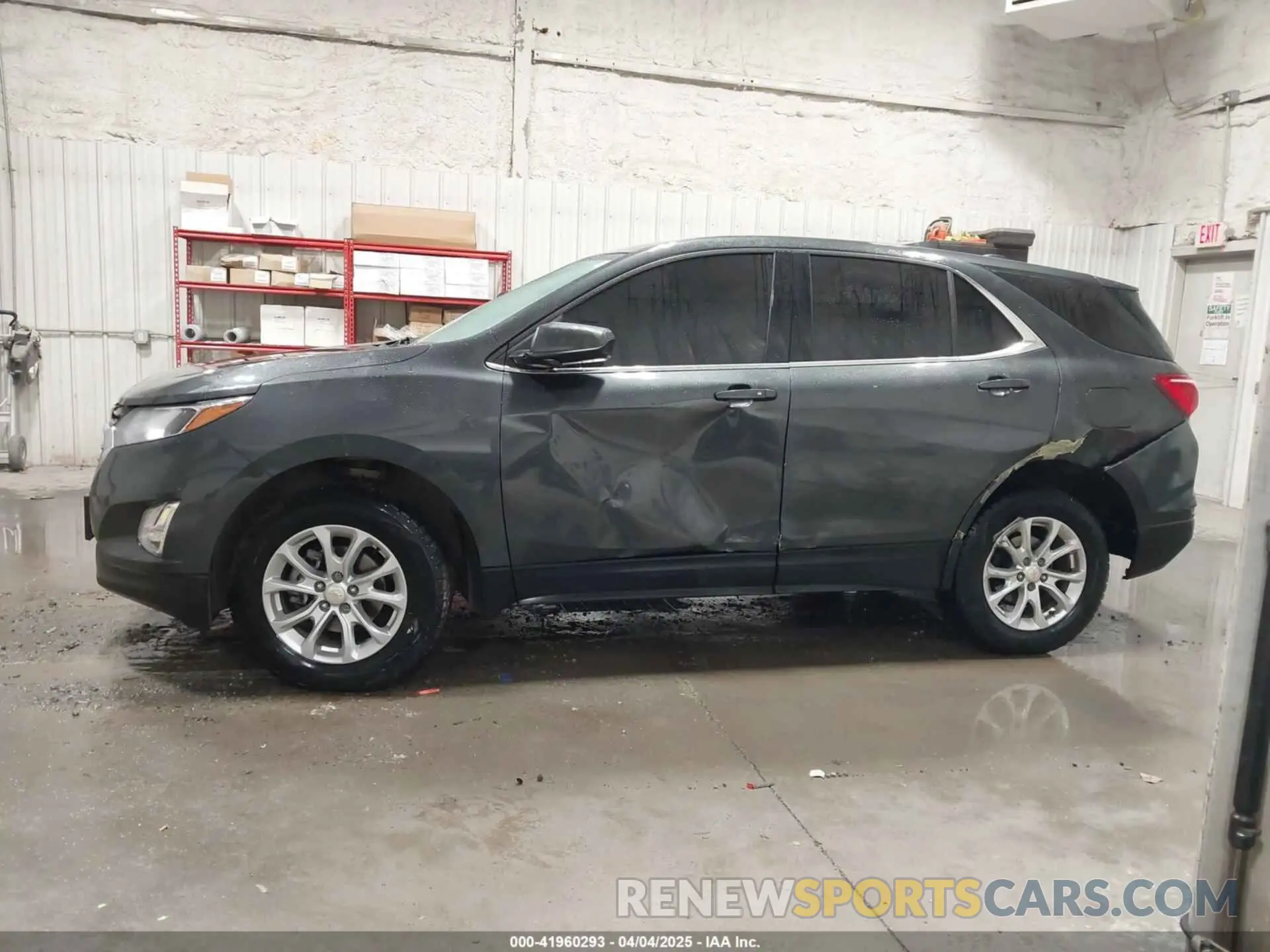 15 fotografías del automóvil dañado 2GNAXUEV4L6157402 CHEVROLET EQUINOX 2020