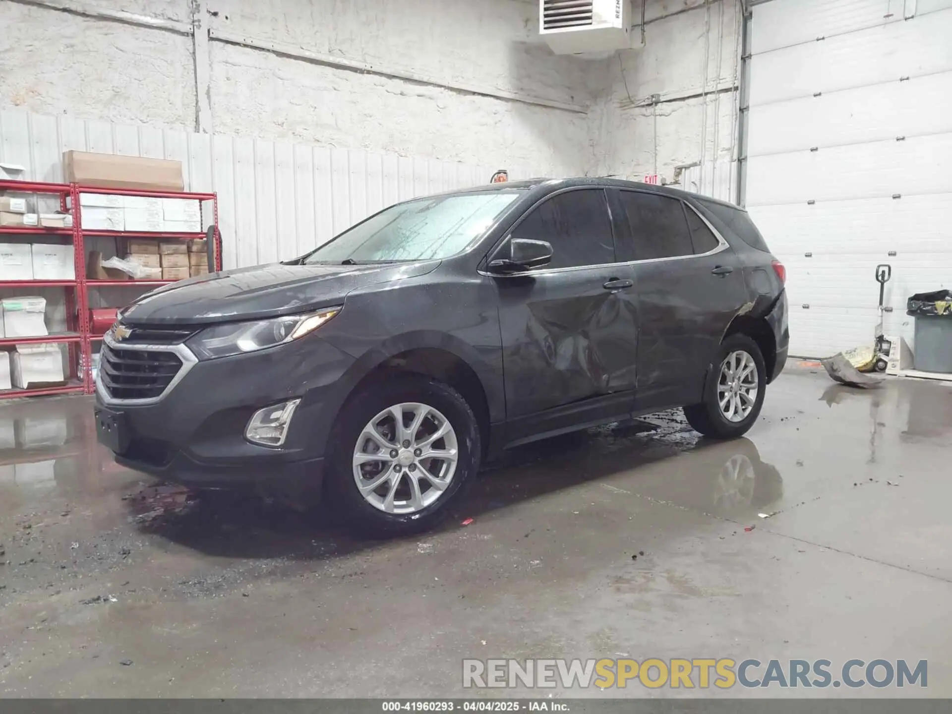 2 fotografías del automóvil dañado 2GNAXUEV4L6157402 CHEVROLET EQUINOX 2020