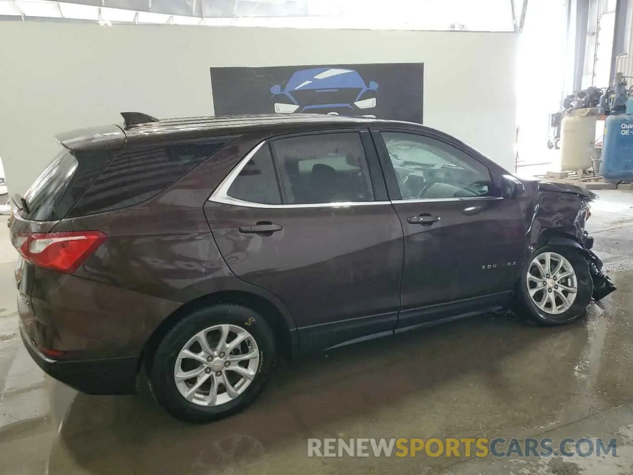 3 fotografías del automóvil dañado 2GNAXUEV4L6233491 CHEVROLET EQUINOX 2020