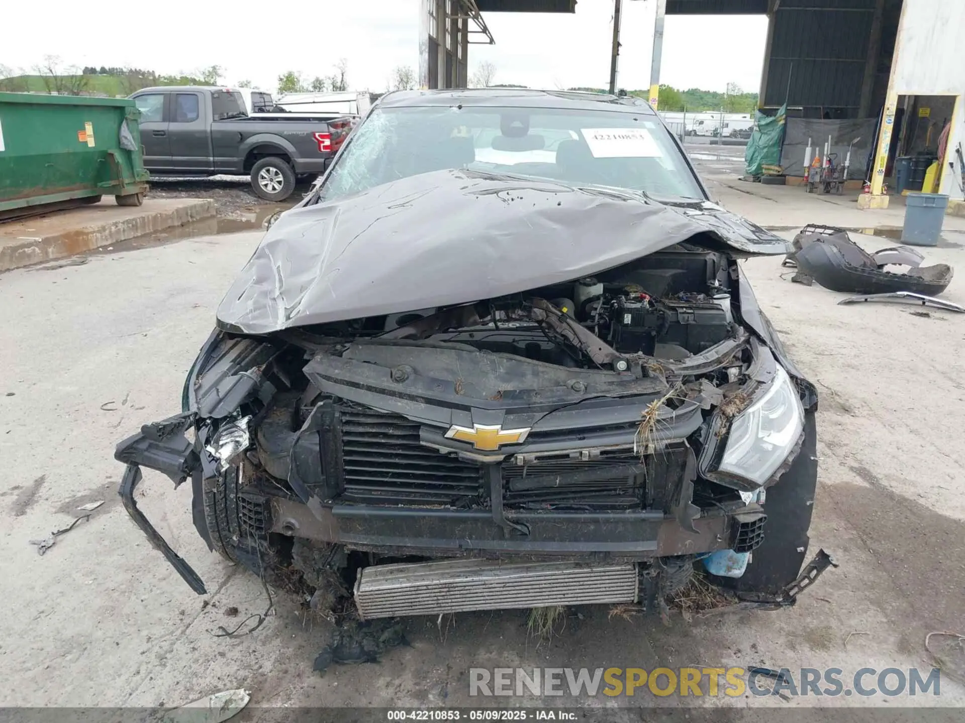 6 fotografías del automóvil dañado 2GNAXUEV4L6265275 CHEVROLET EQUINOX 2020