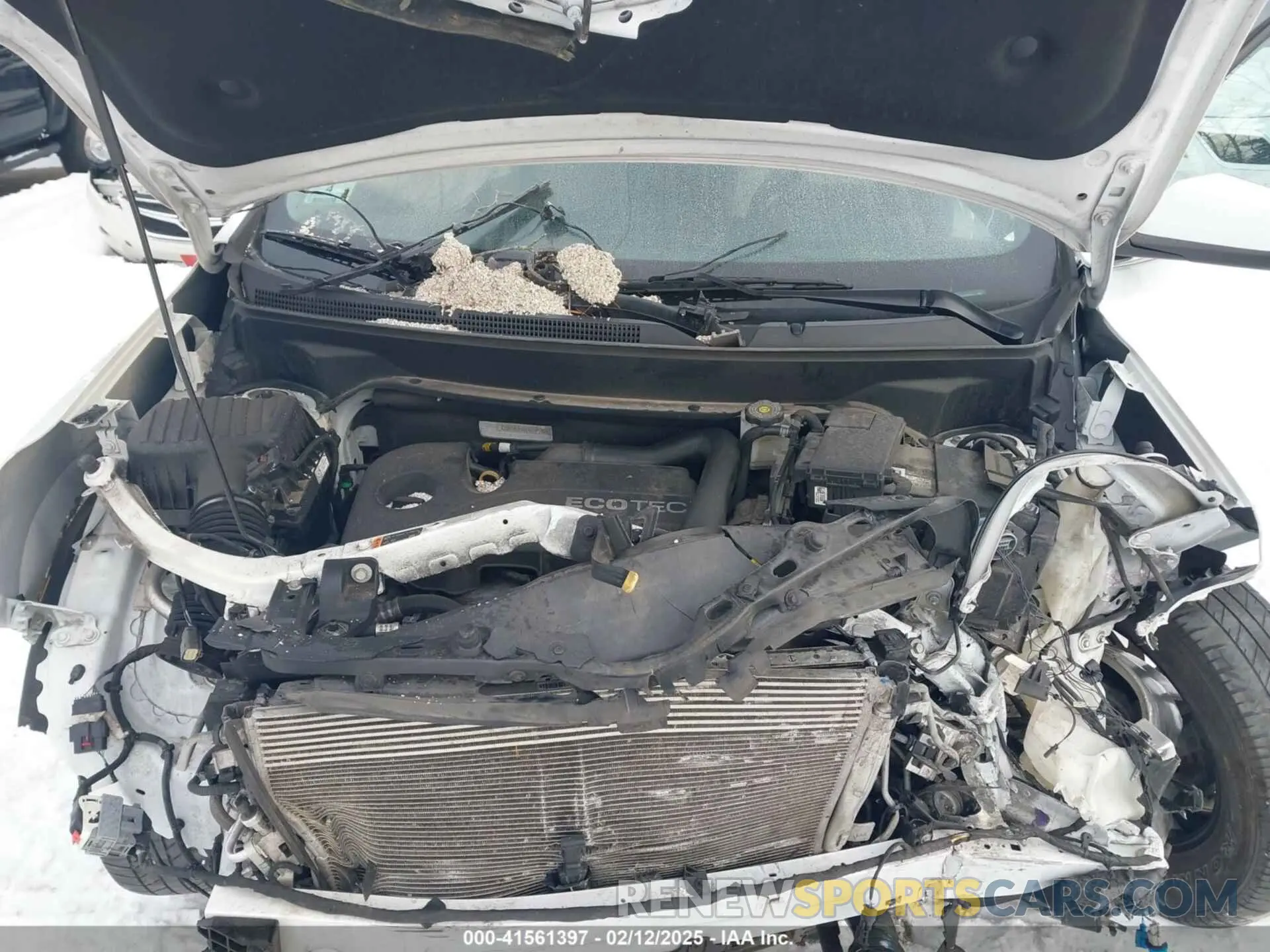 10 fotografías del automóvil dañado 2GNAXUEV5L6154590 CHEVROLET EQUINOX 2020