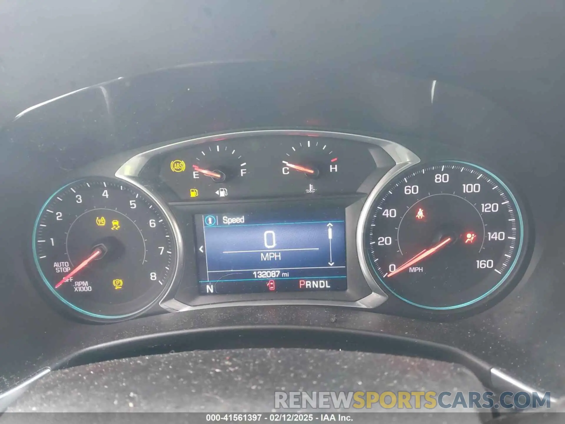 7 fotografías del automóvil dañado 2GNAXUEV5L6154590 CHEVROLET EQUINOX 2020