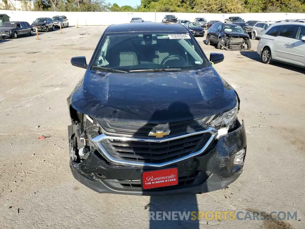 5 fotografías del automóvil dañado 2GNAXUEV5L6172524 CHEVROLET EQUINOX 2020