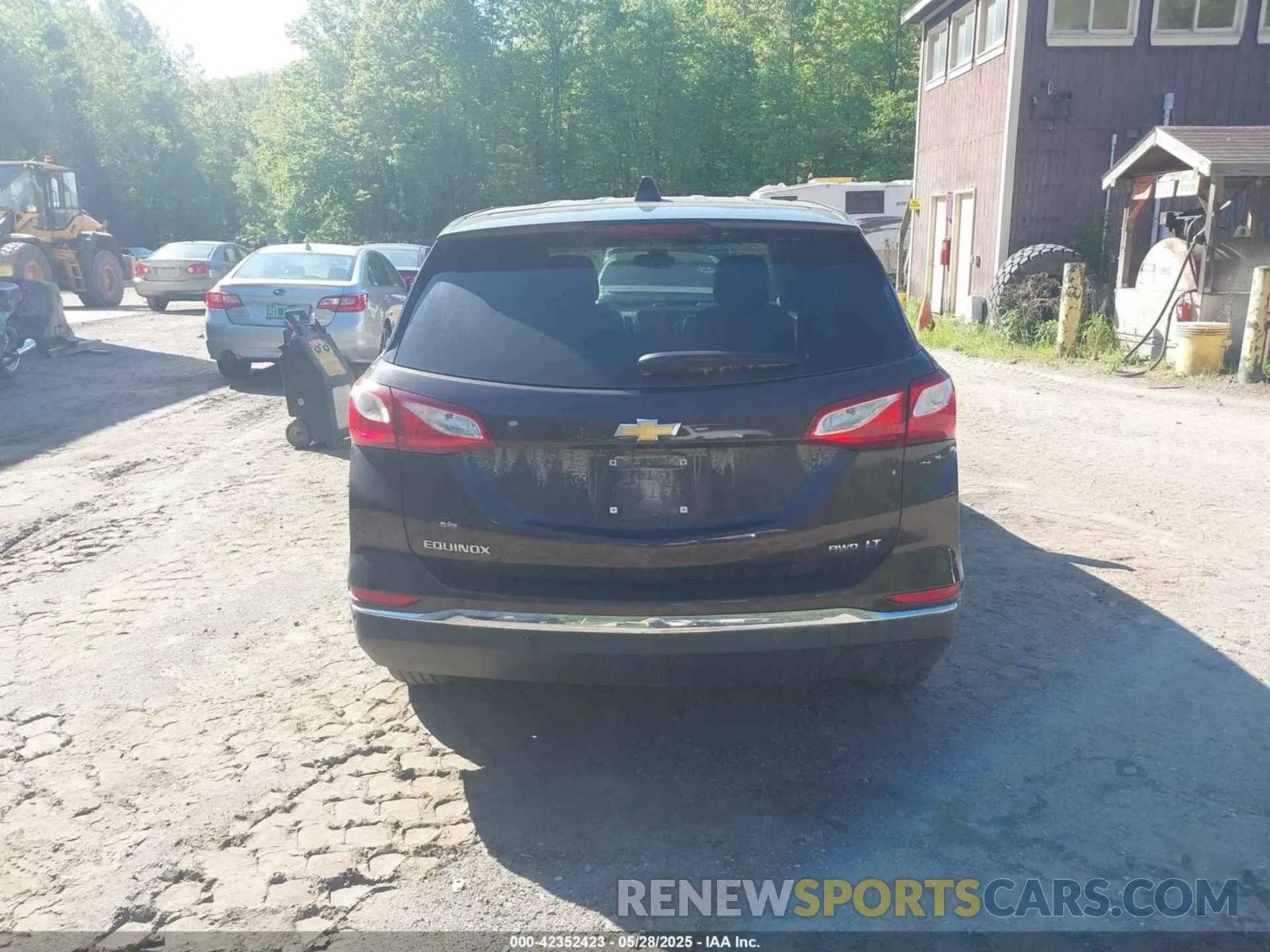 16 fotografías del automóvil dañado 2GNAXUEV6L6109805 CHEVROLET EQUINOX 2020