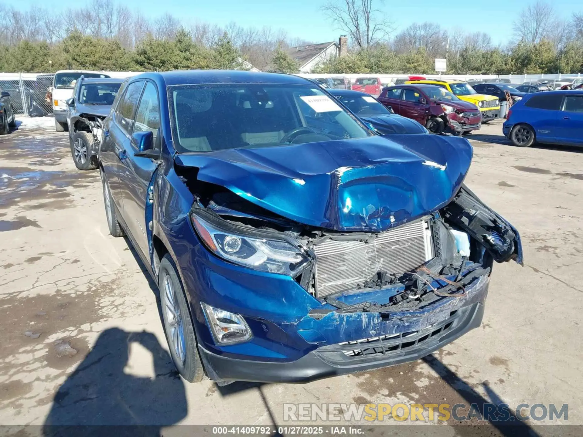 1 fotografías del automóvil dañado 2GNAXUEV6L6185542 CHEVROLET EQUINOX 2020