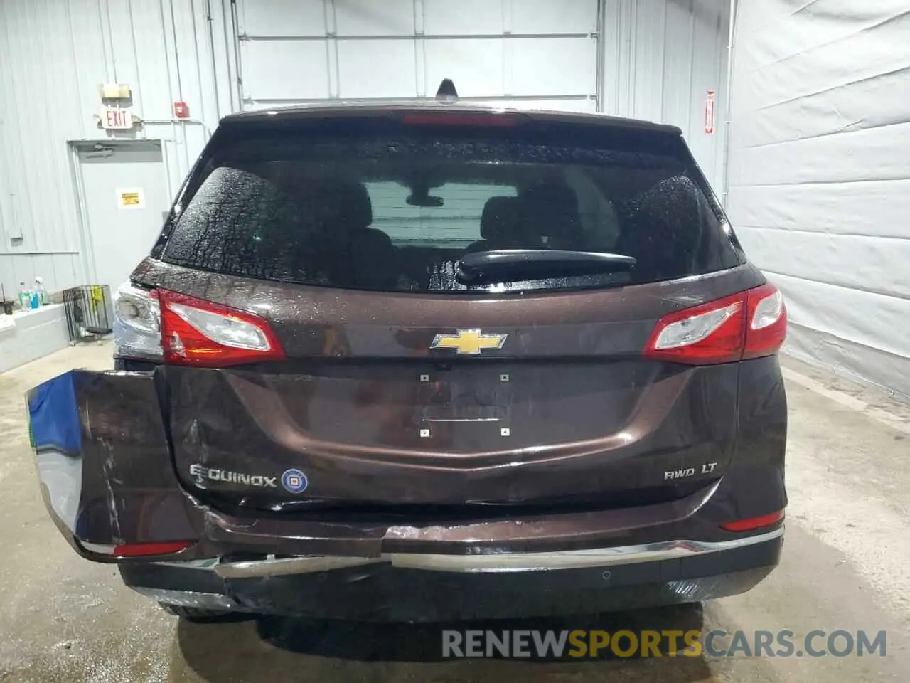 6 fotografías del automóvil dañado 2GNAXUEV6L6229118 CHEVROLET EQUINOX 2020
