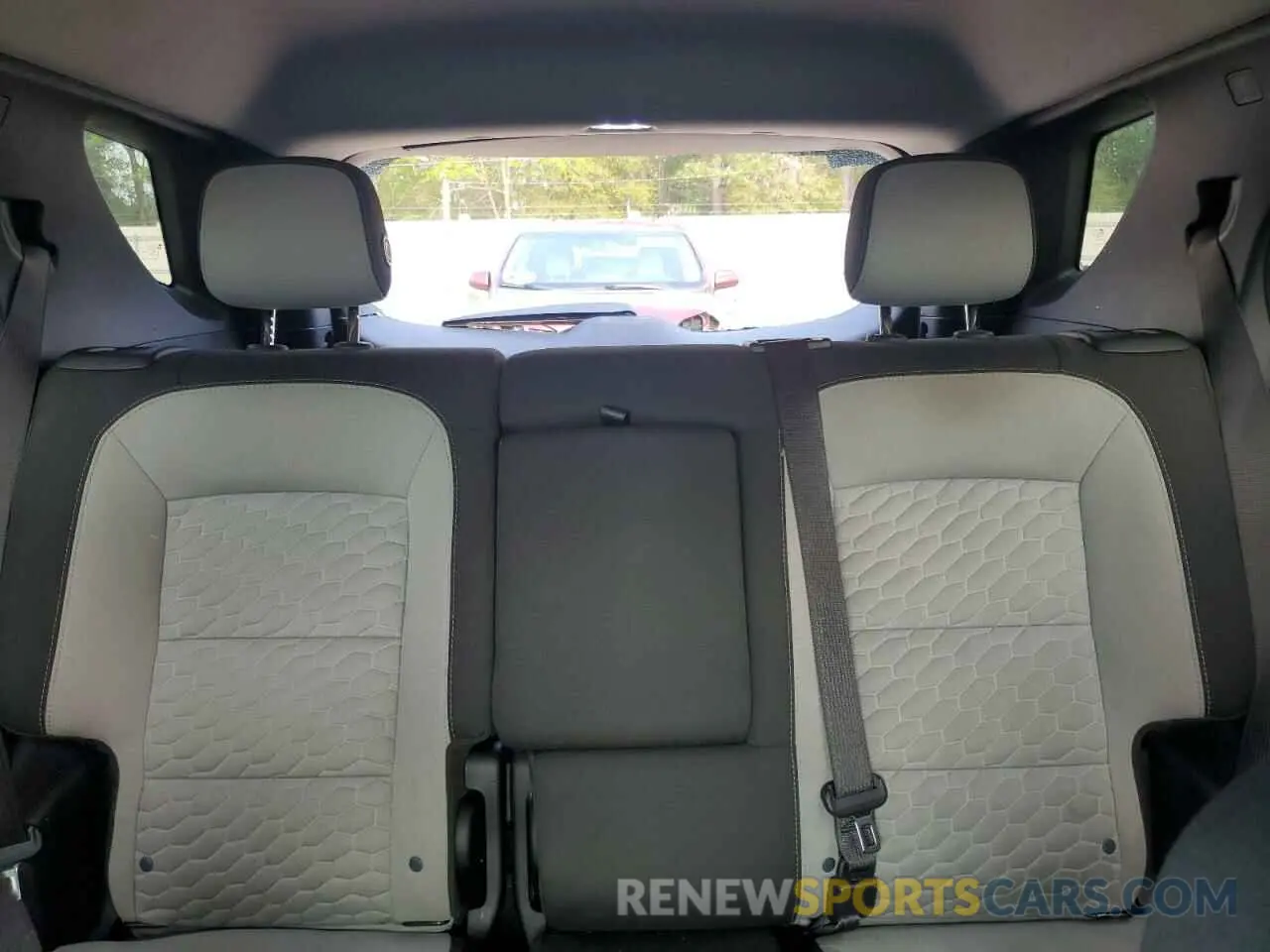 10 fotografías del automóvil dañado 2GNAXUEV7L6200940 CHEVROLET EQUINOX 2020