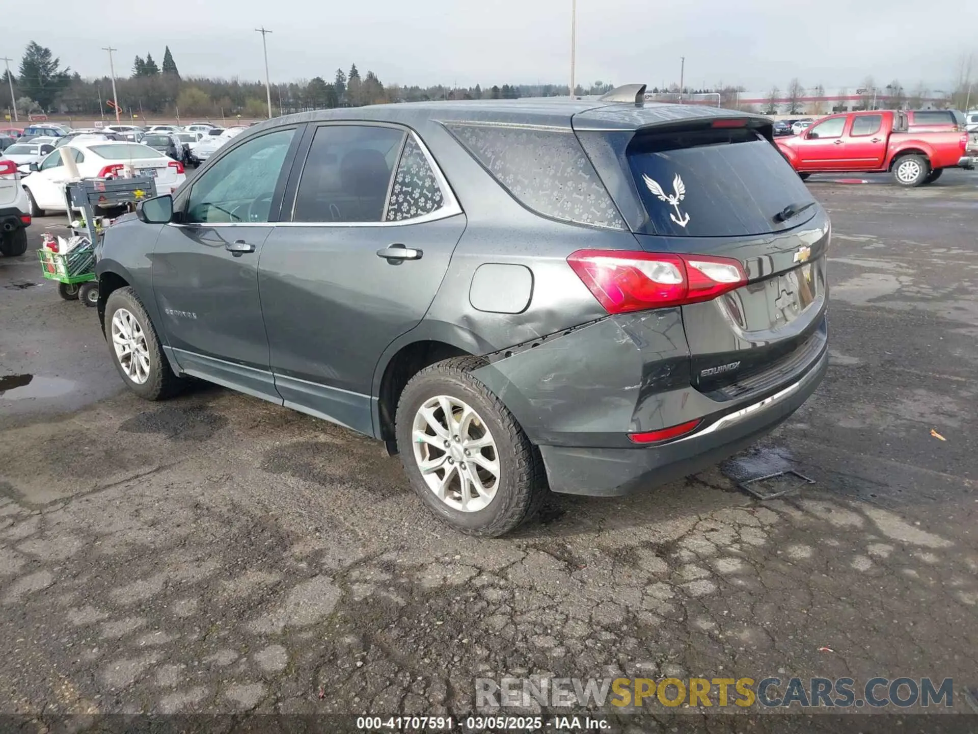 3 fotografías del automóvil dañado 2GNAXUEV7L6217141 CHEVROLET EQUINOX 2020