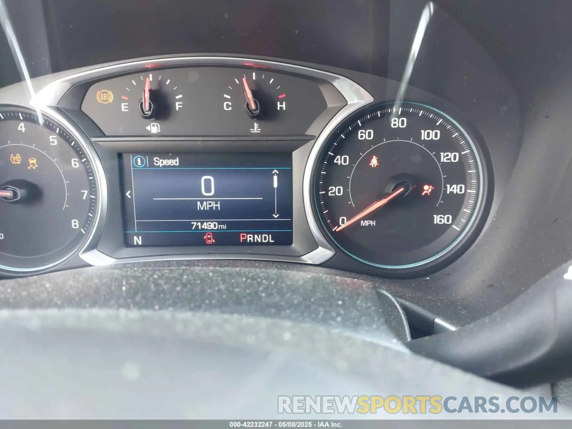 7 fotografías del automóvil dañado 2GNAXUEV7L6238054 CHEVROLET EQUINOX 2020