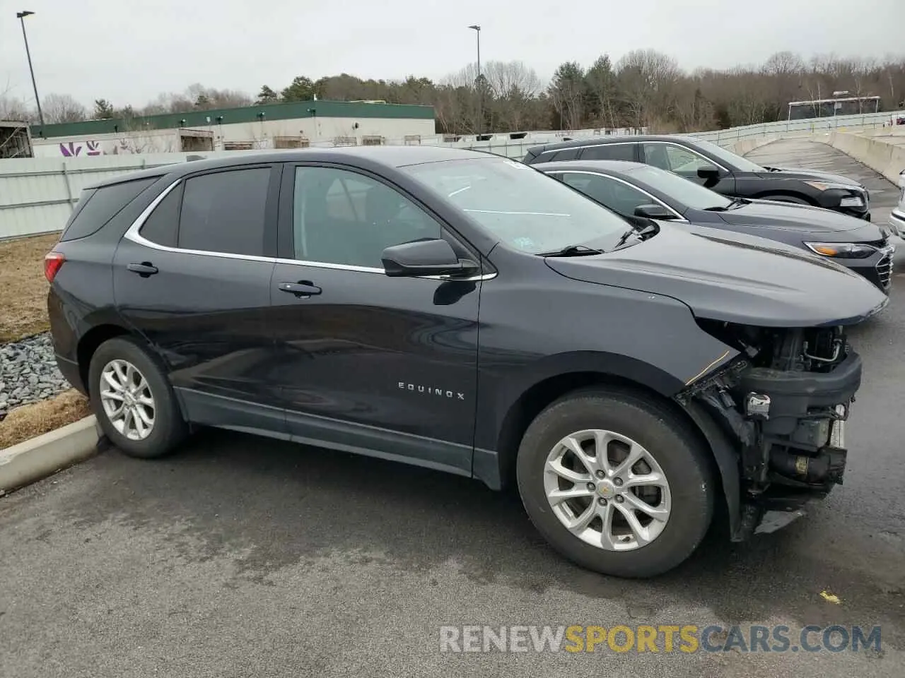 4 fotografías del automóvil dañado 2GNAXUEV7L6244324 CHEVROLET EQUINOX 2020