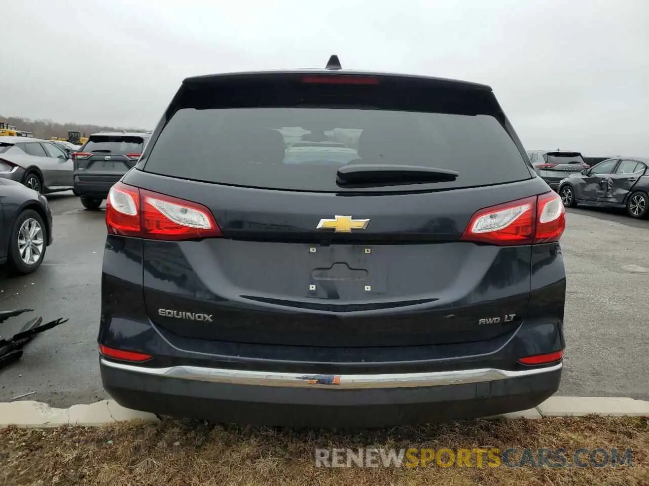 6 fotografías del automóvil dañado 2GNAXUEV7L6244324 CHEVROLET EQUINOX 2020