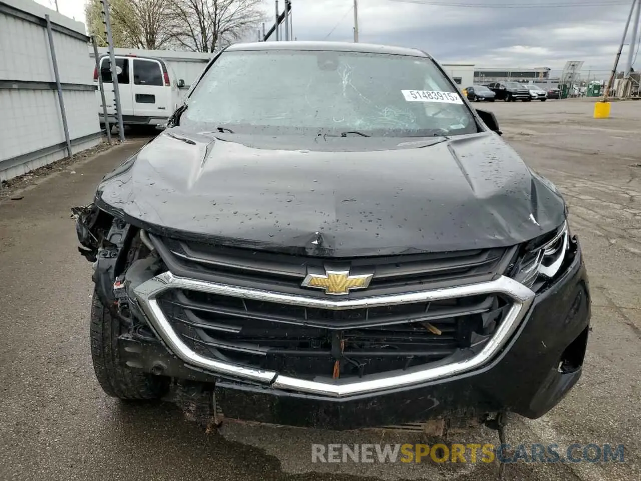 5 fotografías del automóvil dañado 2GNAXUEV8L6154728 CHEVROLET EQUINOX 2020