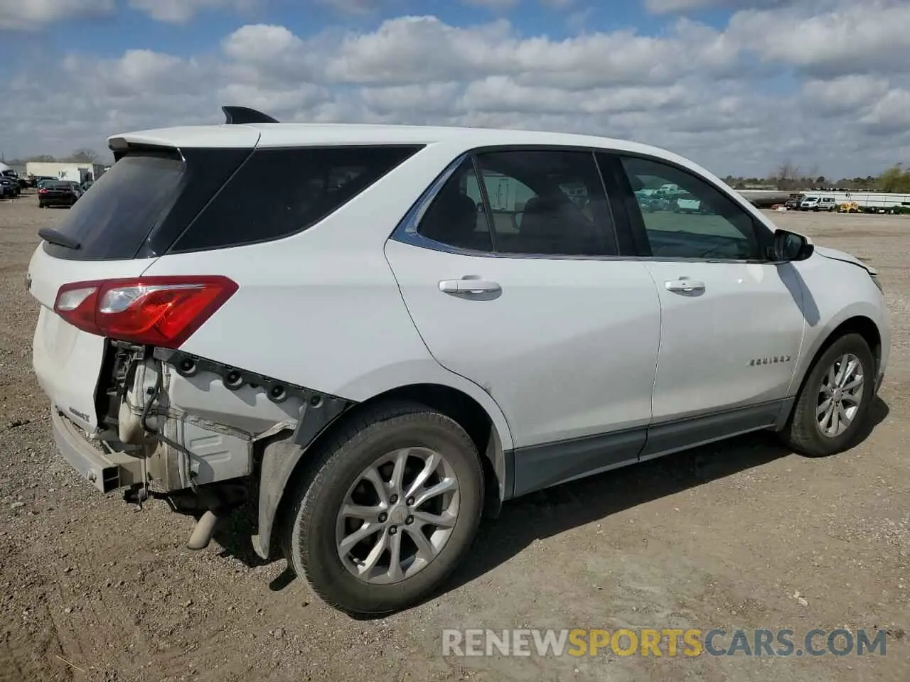 3 fotografías del automóvil dañado 2GNAXUEV8L6189480 CHEVROLET EQUINOX 2020