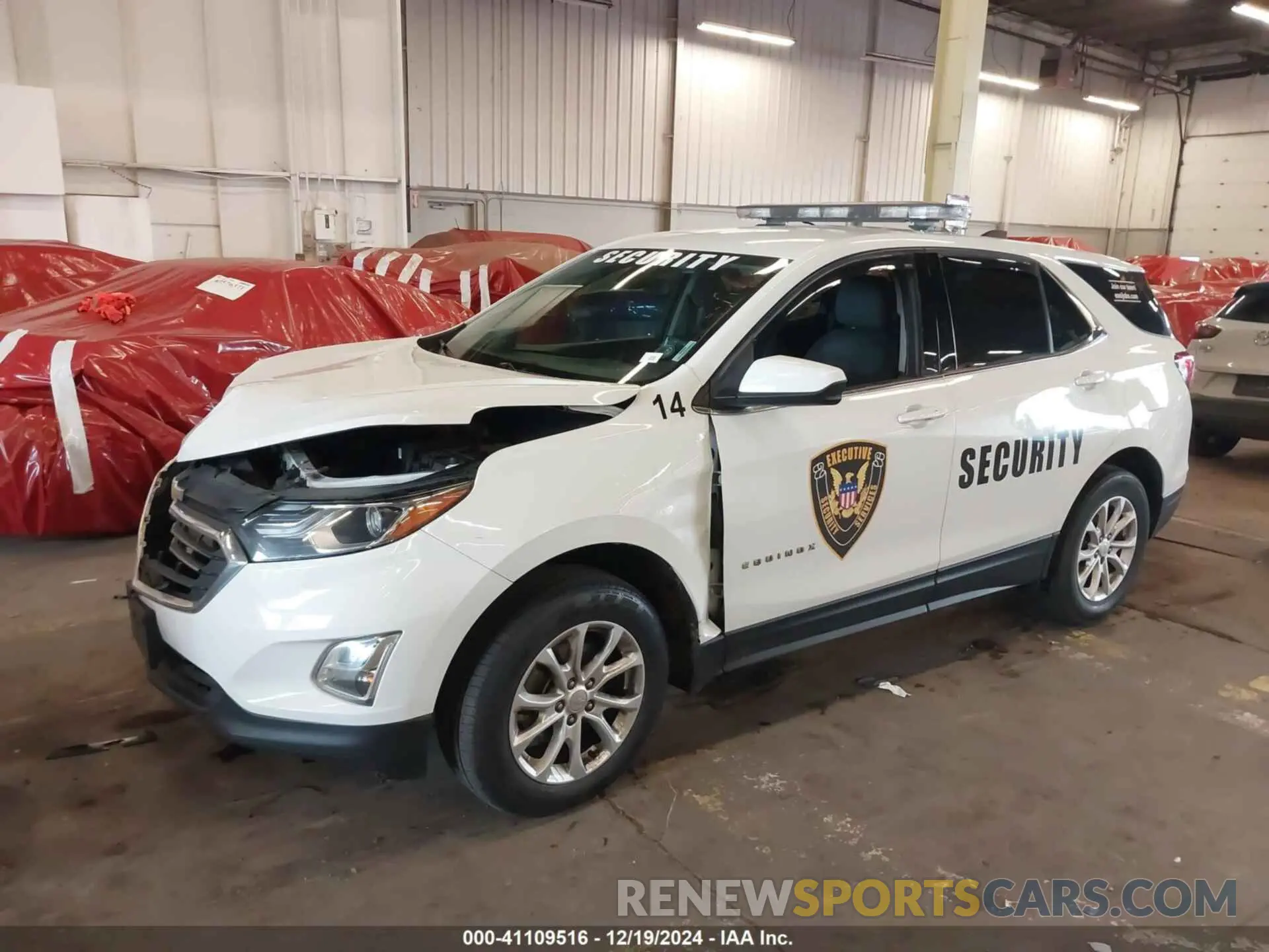 2 fotografías del automóvil dañado 2GNAXUEVXL6160028 CHEVROLET EQUINOX 2020