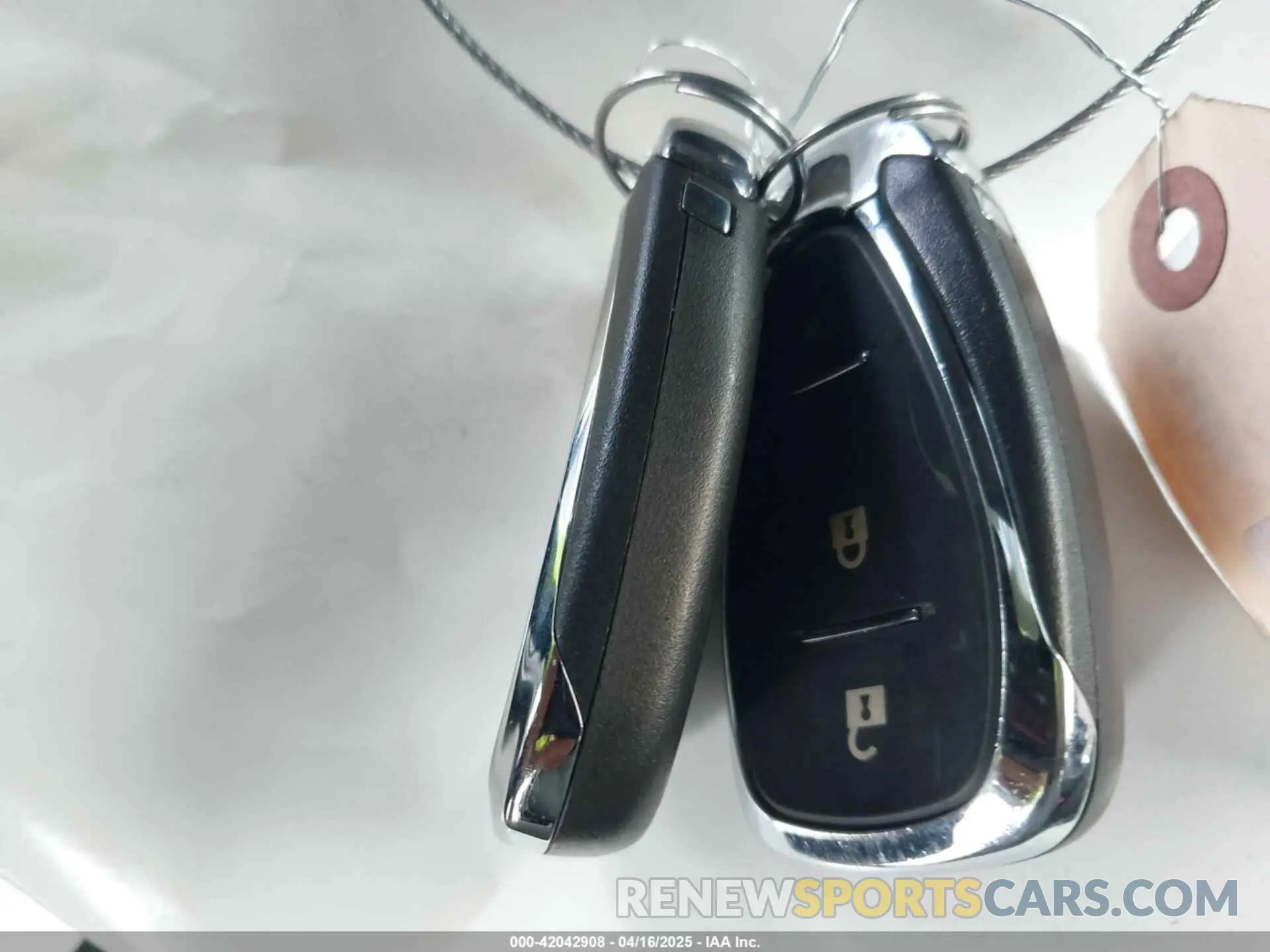 11 fotografías del automóvil dañado 2GNAXUEVXL6167545 CHEVROLET EQUINOX 2020