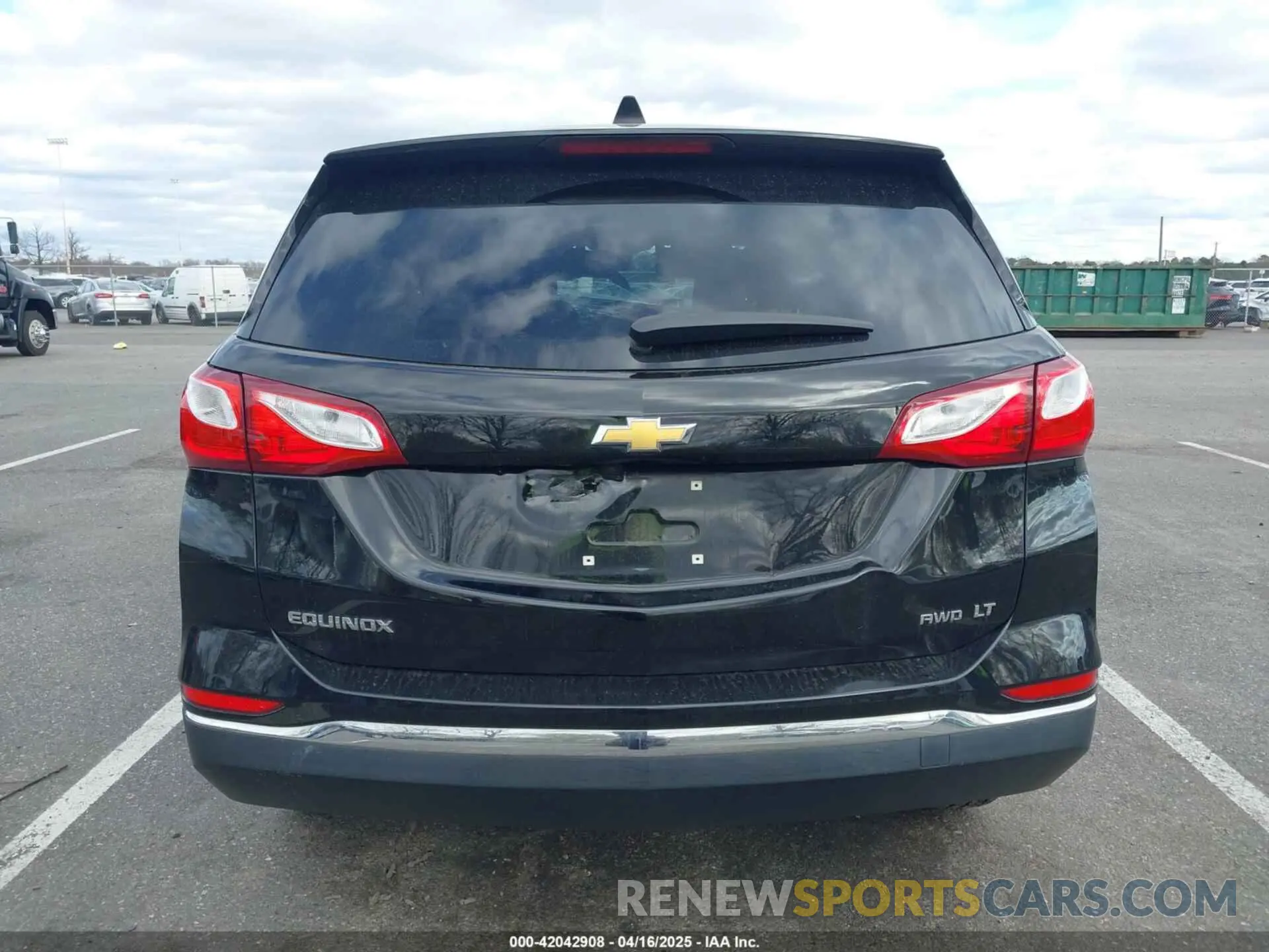 16 fotografías del automóvil dañado 2GNAXUEVXL6167545 CHEVROLET EQUINOX 2020