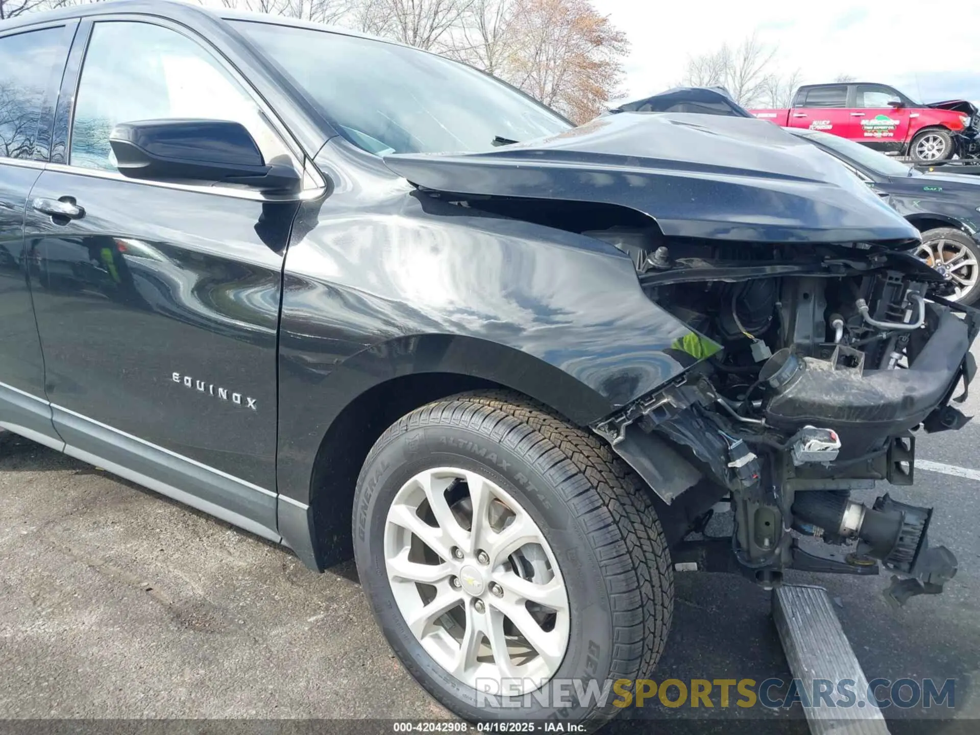 19 fotografías del automóvil dañado 2GNAXUEVXL6167545 CHEVROLET EQUINOX 2020