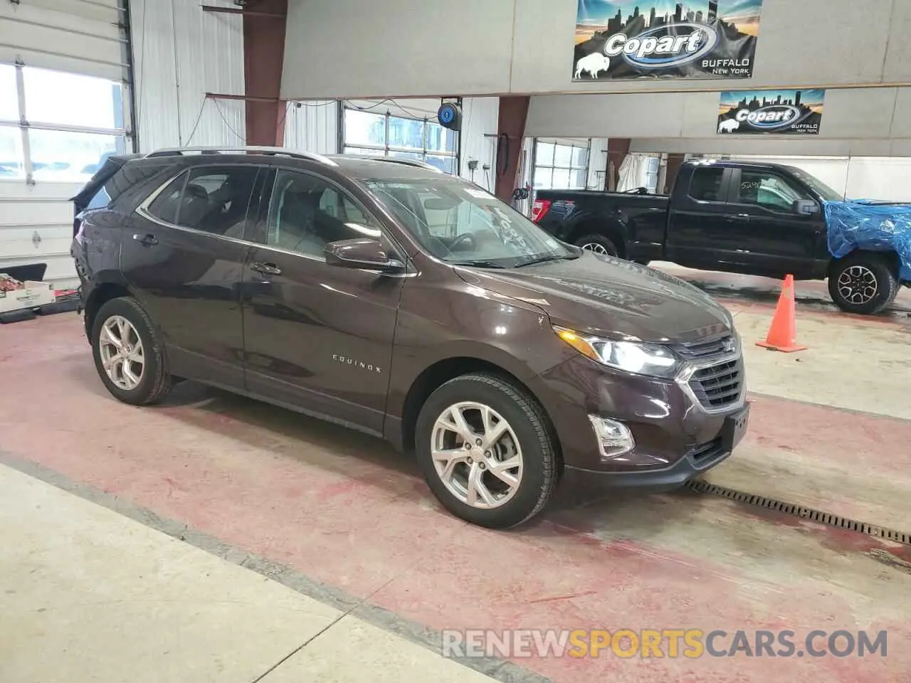 4 fotografías del automóvil dañado 2GNAXVEX9L6213051 CHEVROLET EQUINOX 2020