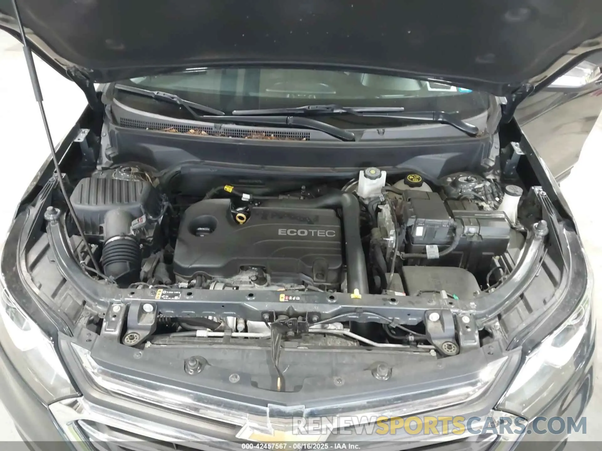 10 fotografías del automóvil dañado 2GNAXXEV2L6174619 CHEVROLET EQUINOX 2020