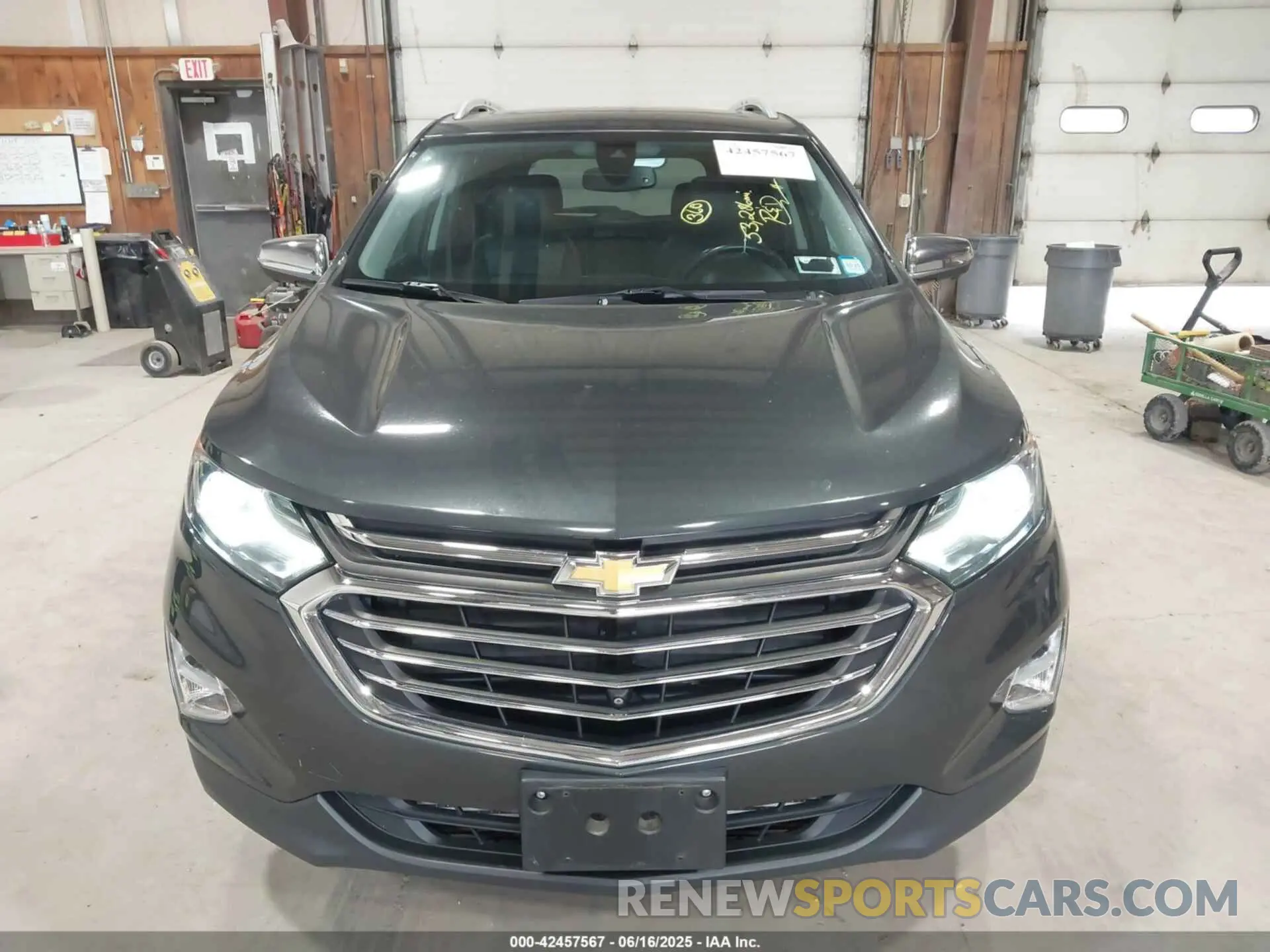 6 fotografías del automóvil dañado 2GNAXXEV2L6174619 CHEVROLET EQUINOX 2020