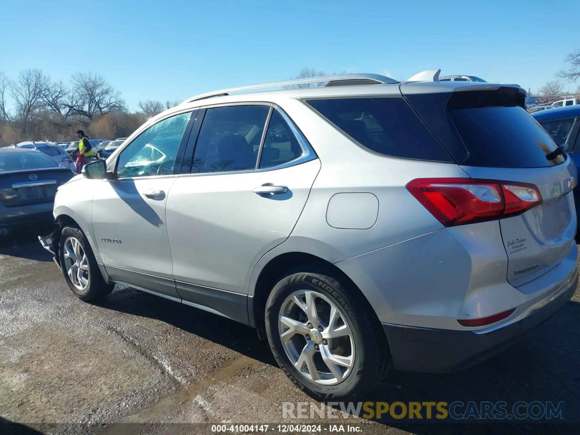 14 fotografías del automóvil dañado 2GNAXXEV2L6219350 CHEVROLET EQUINOX 2020