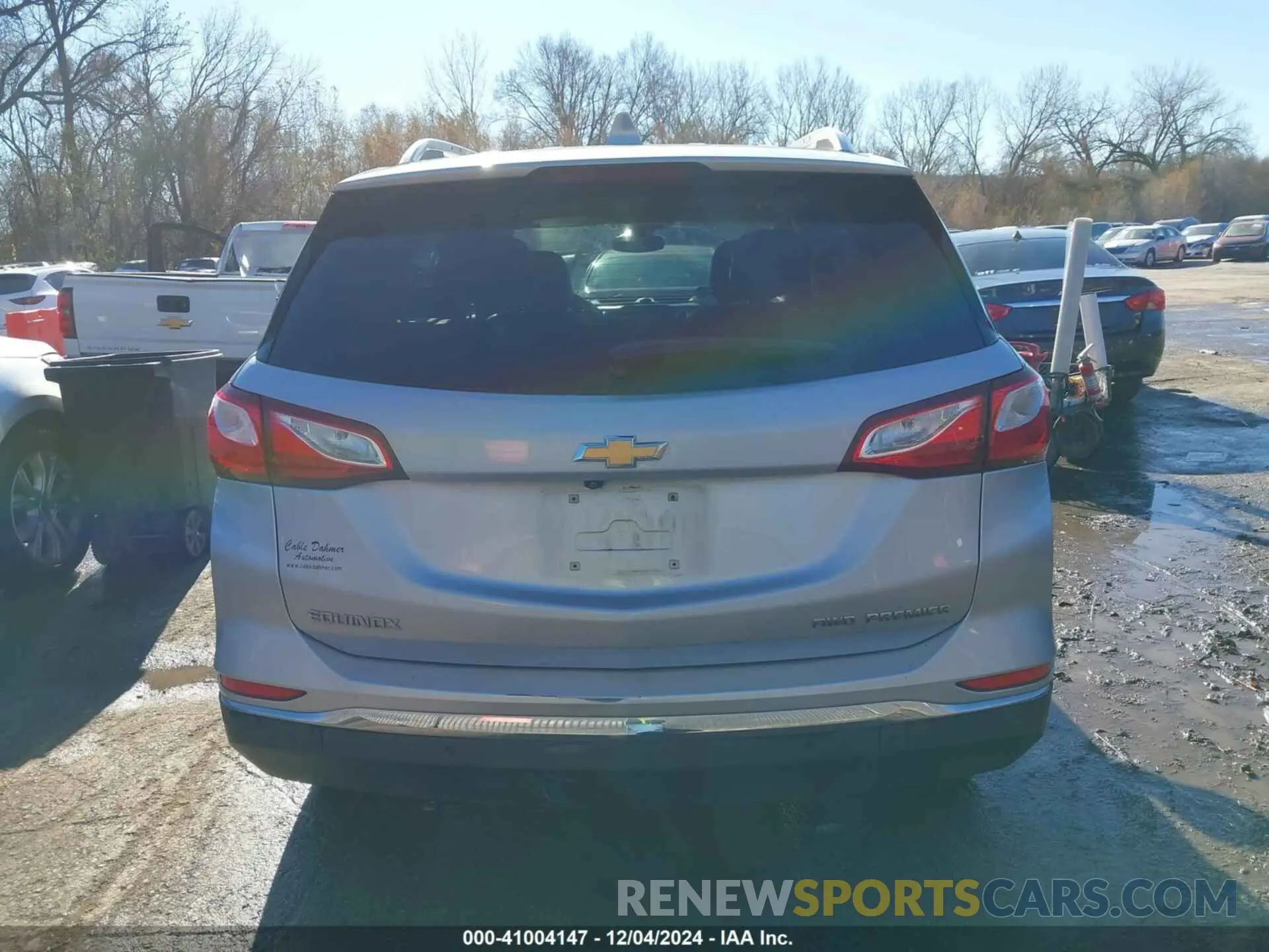 16 fotografías del automóvil dañado 2GNAXXEV2L6219350 CHEVROLET EQUINOX 2020